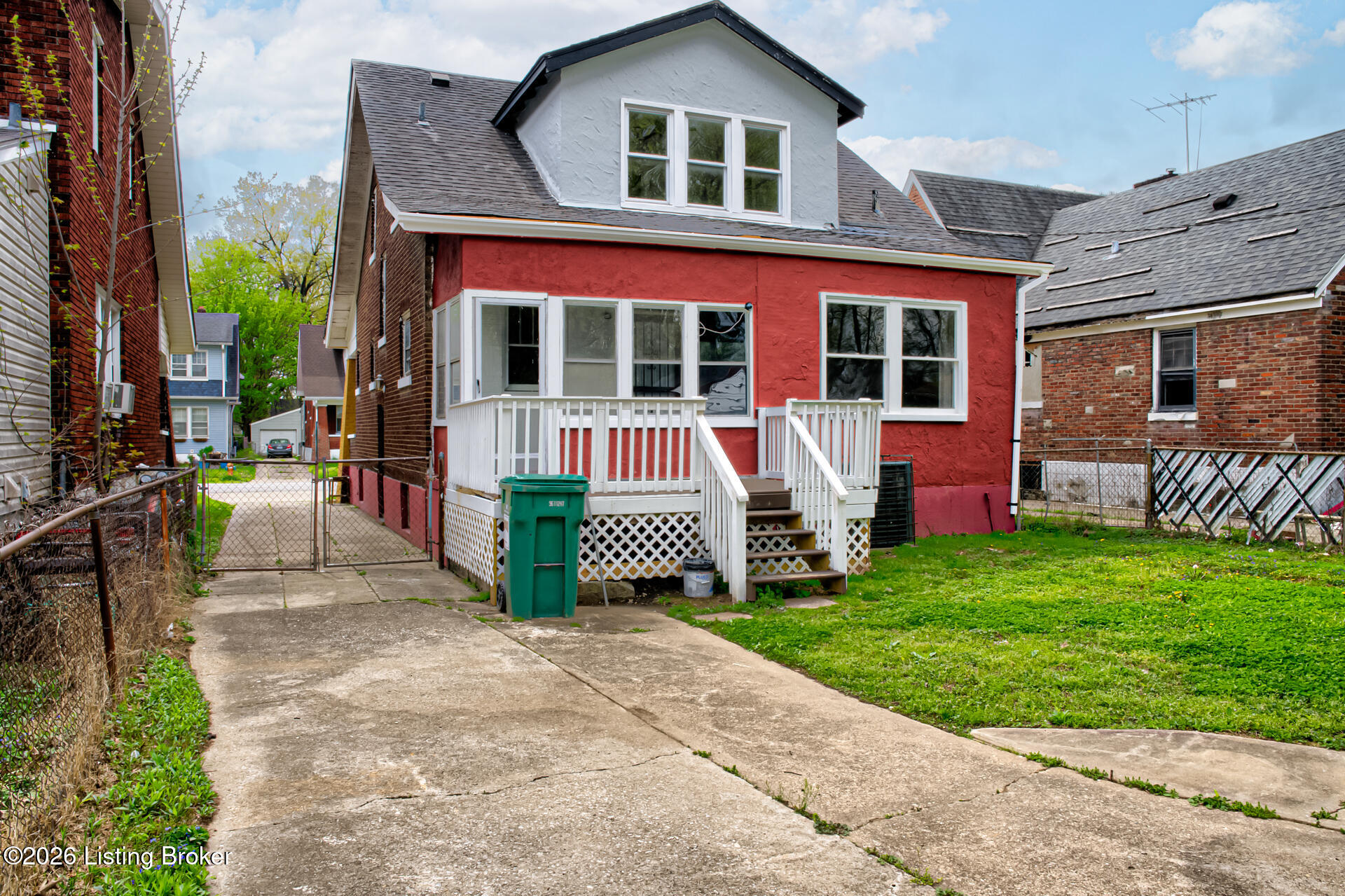 2103 Oregon Ave Property Photo 22