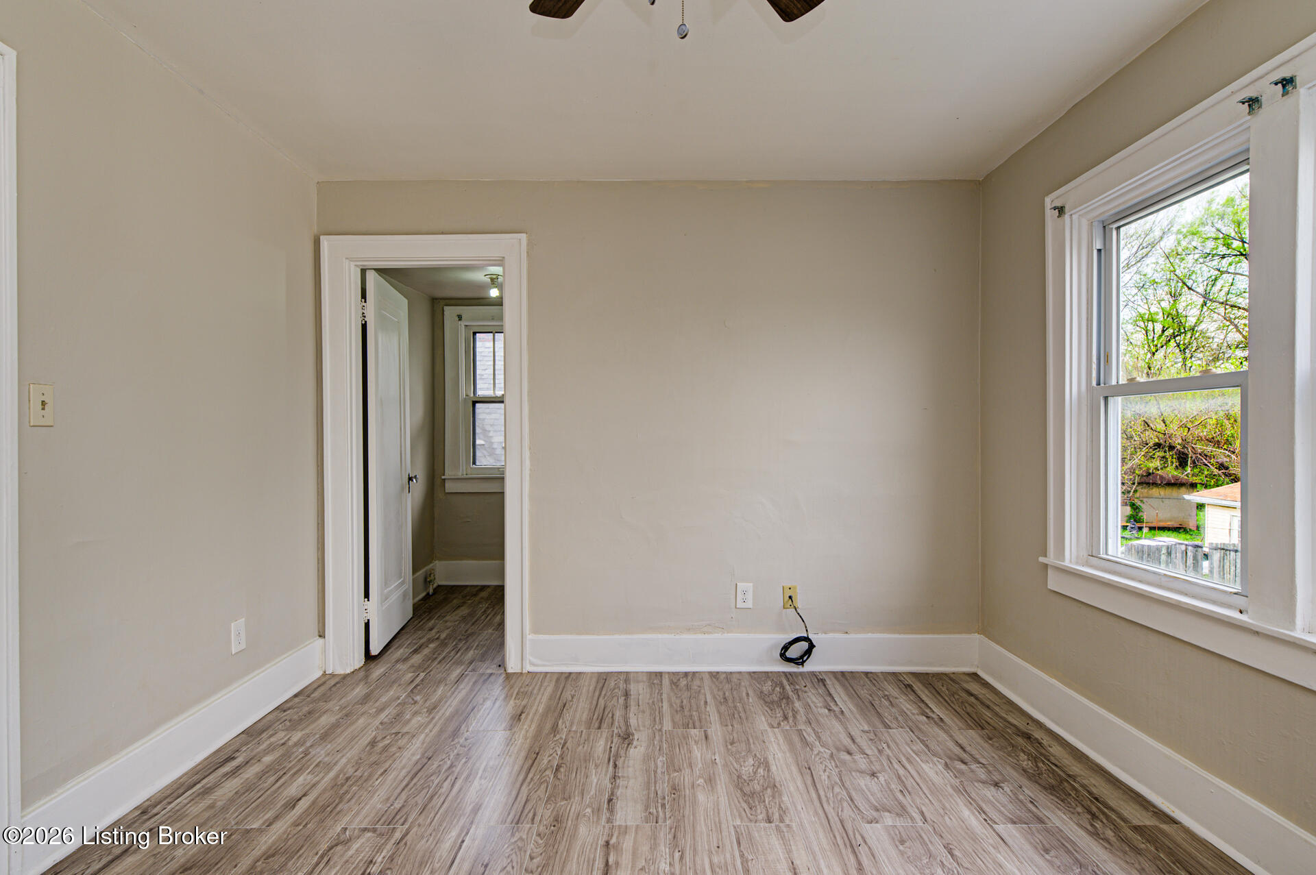 2103 Oregon Ave Property Photo 26