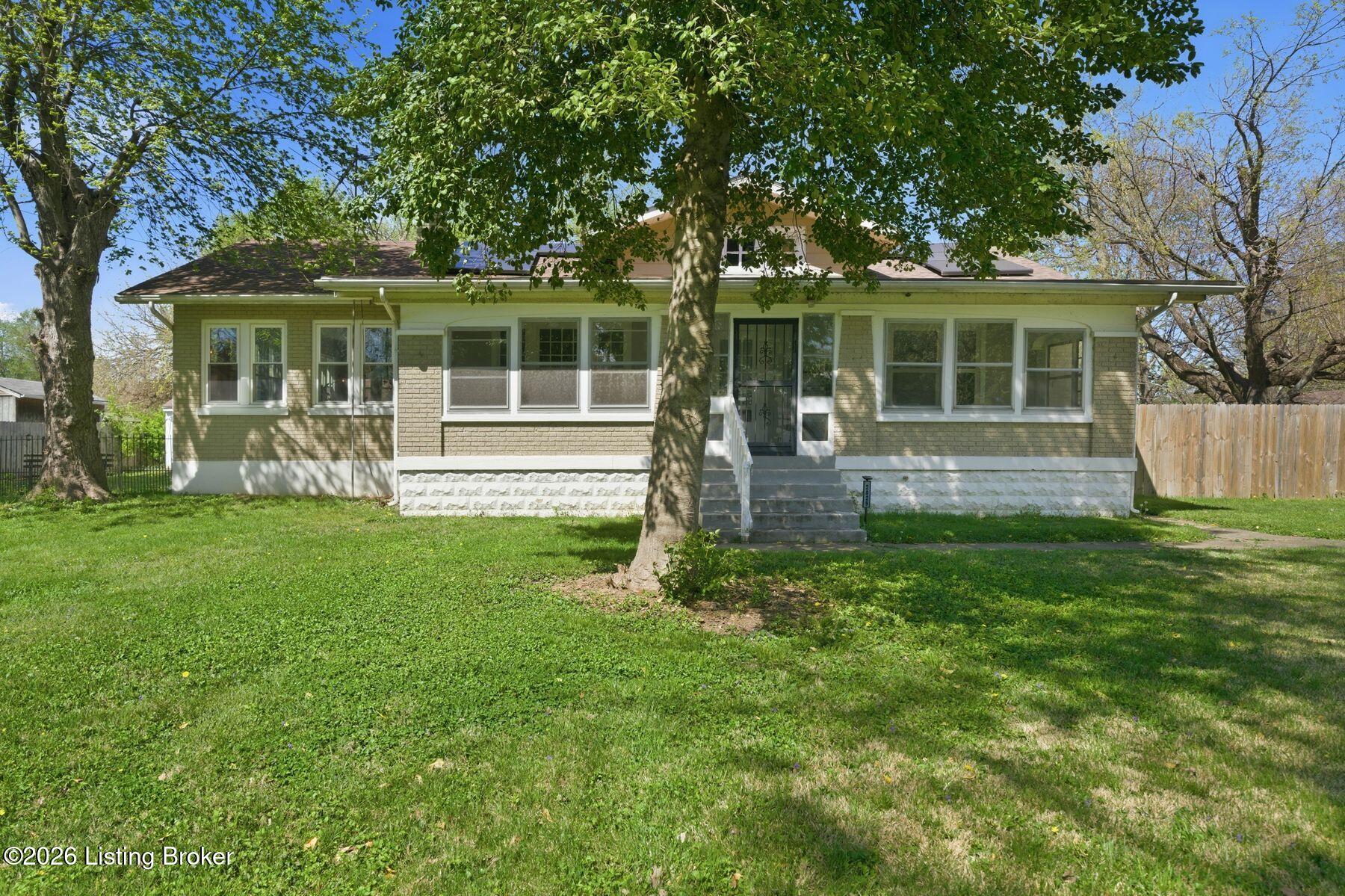2029 Rockford Ln