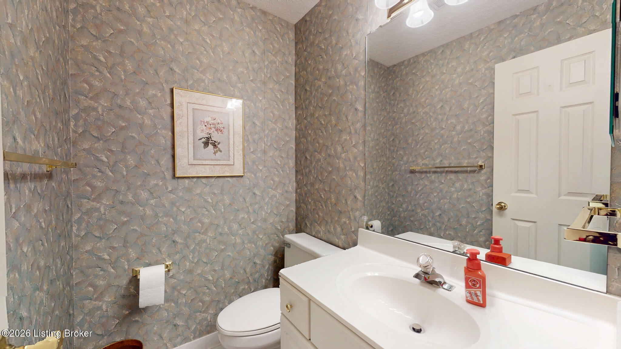 3827 Greenhurst Dr Property Photo 11