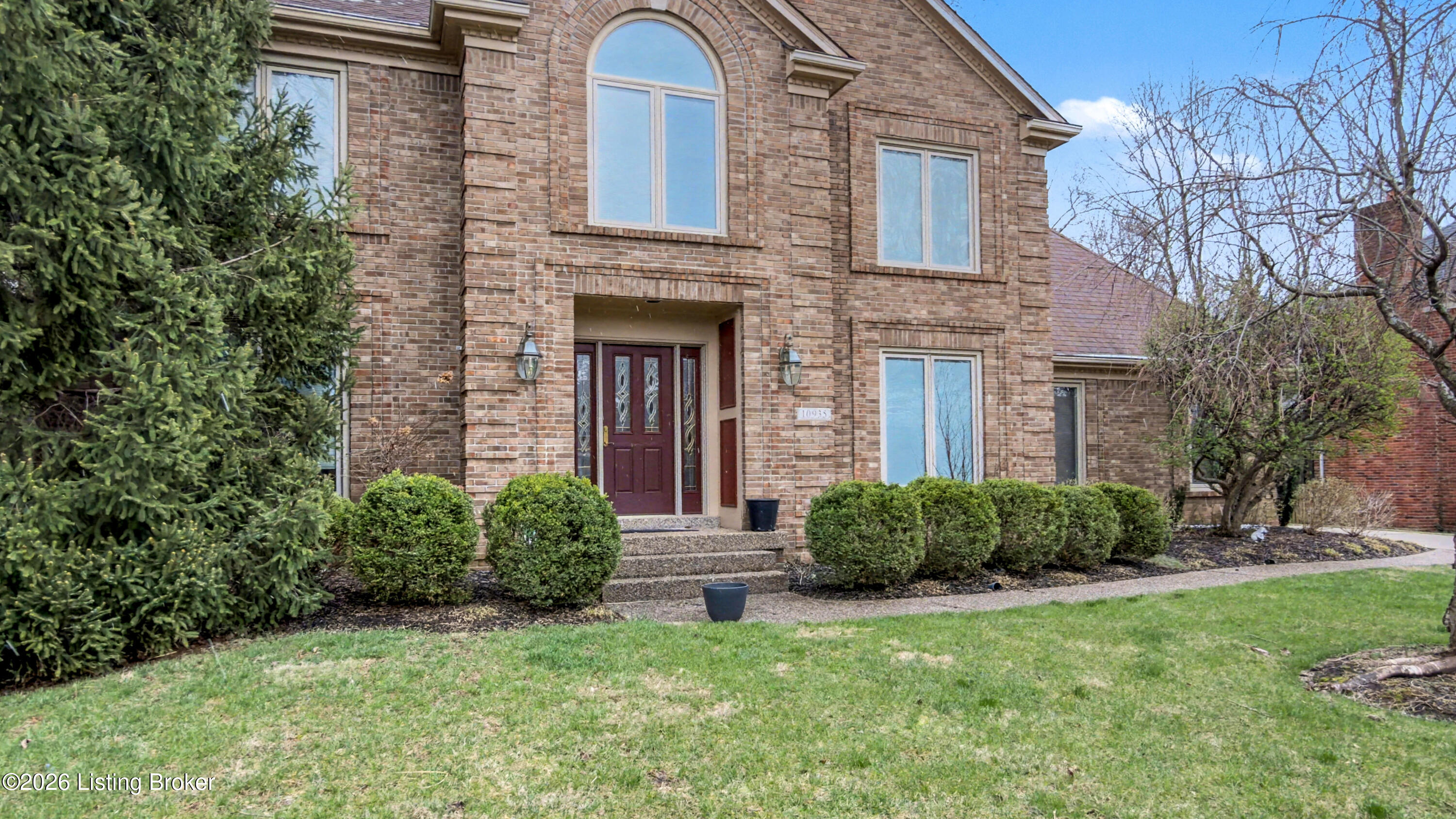10935 Old Harrods Woods Cir Property Photo 5