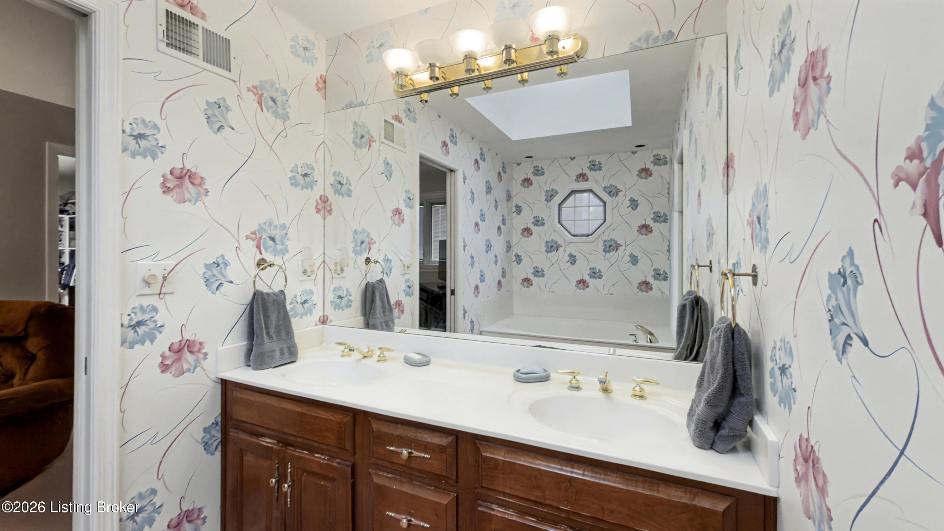 10935 Old Harrods Woods Cir Property Photo 44