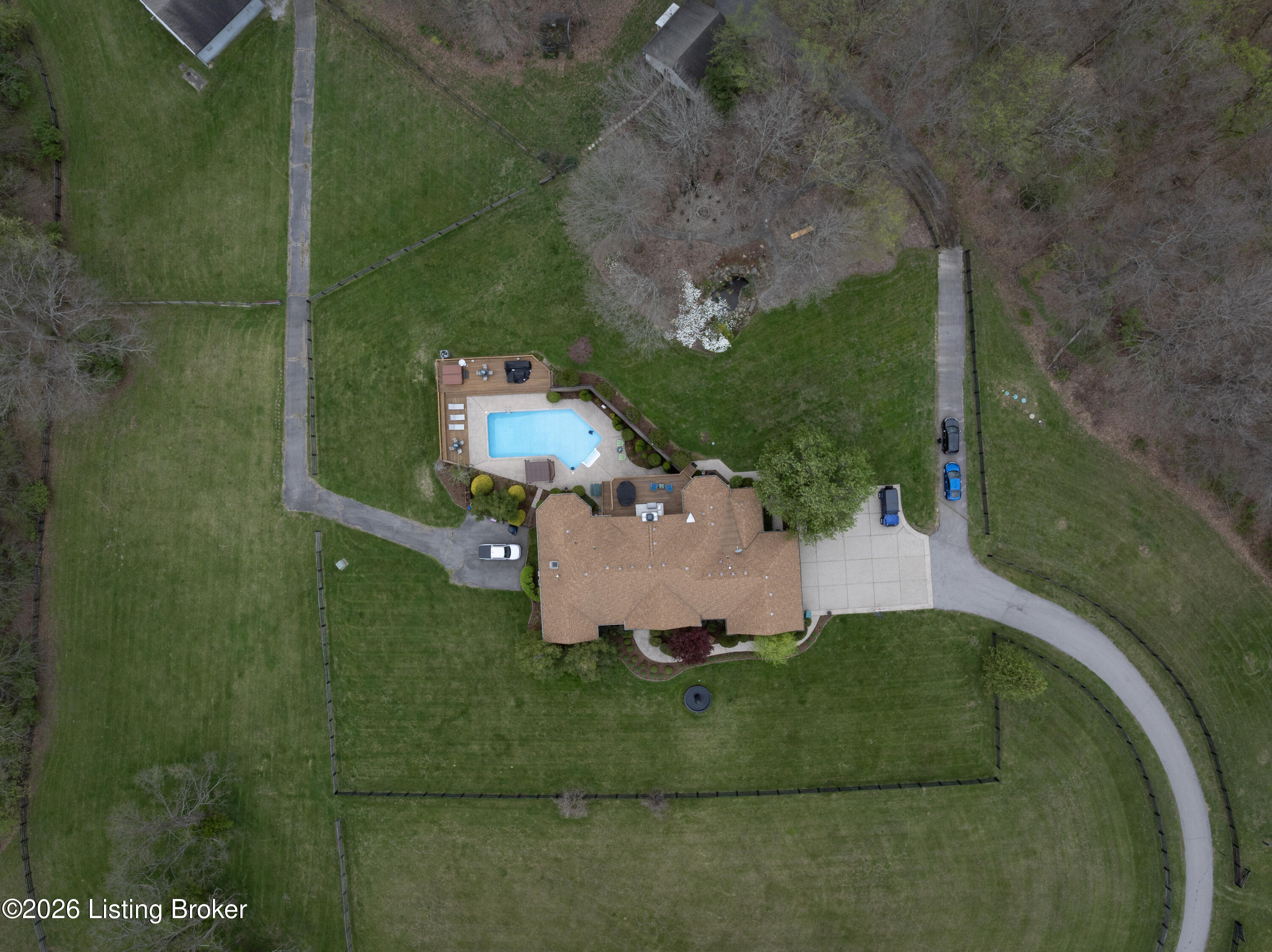 2310 Running Brook Trail Property Photo 4