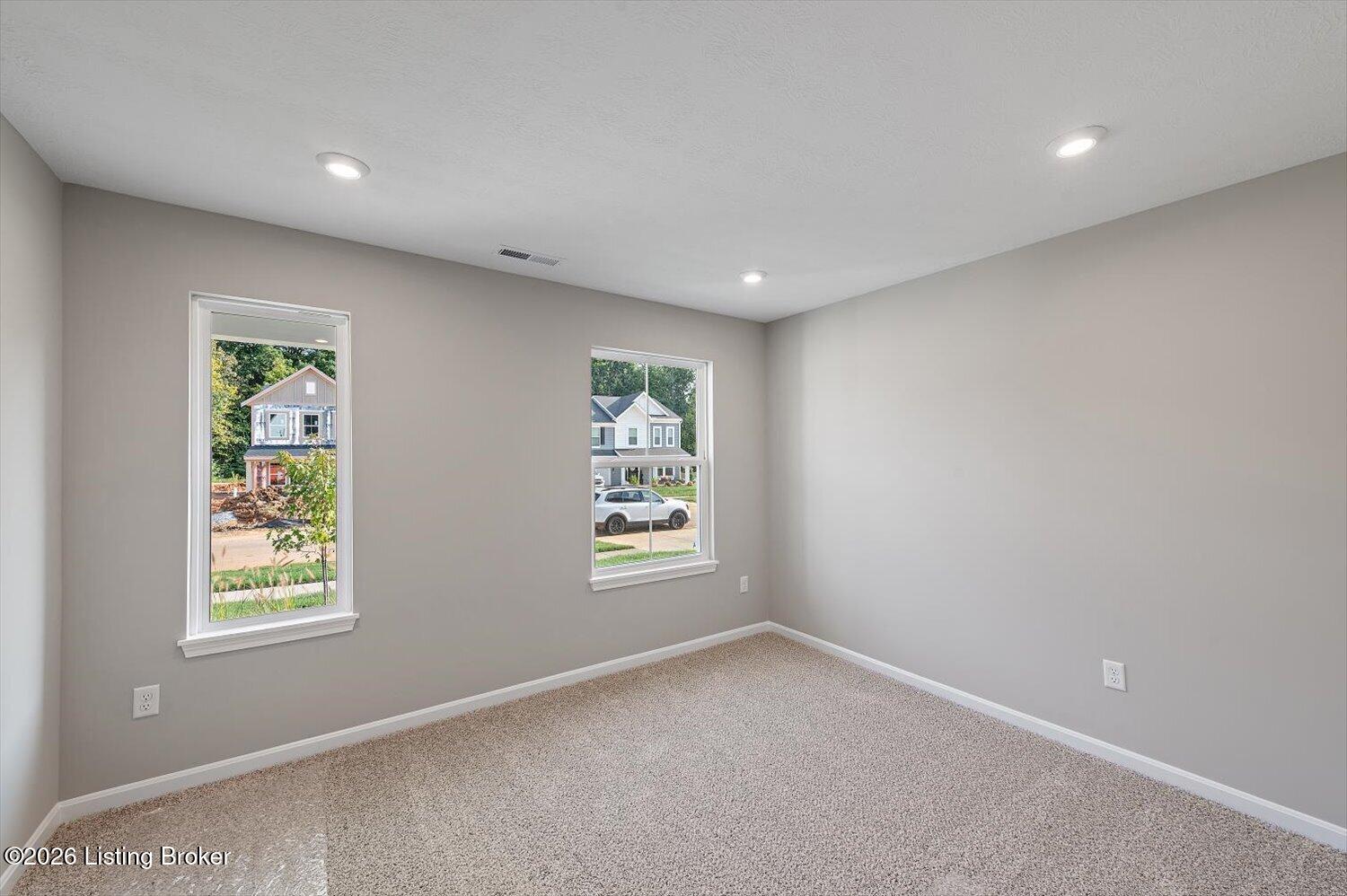 98 Hearthstone Ln Property Photo 11