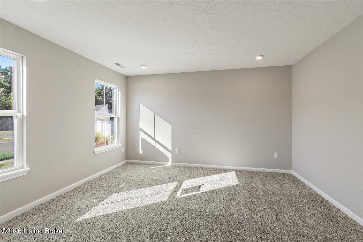 68 Hearthstone Ln Property Photo 12