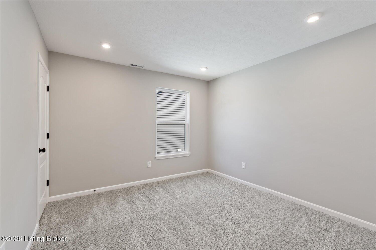 68 Hearthstone Ln Property Photo 24