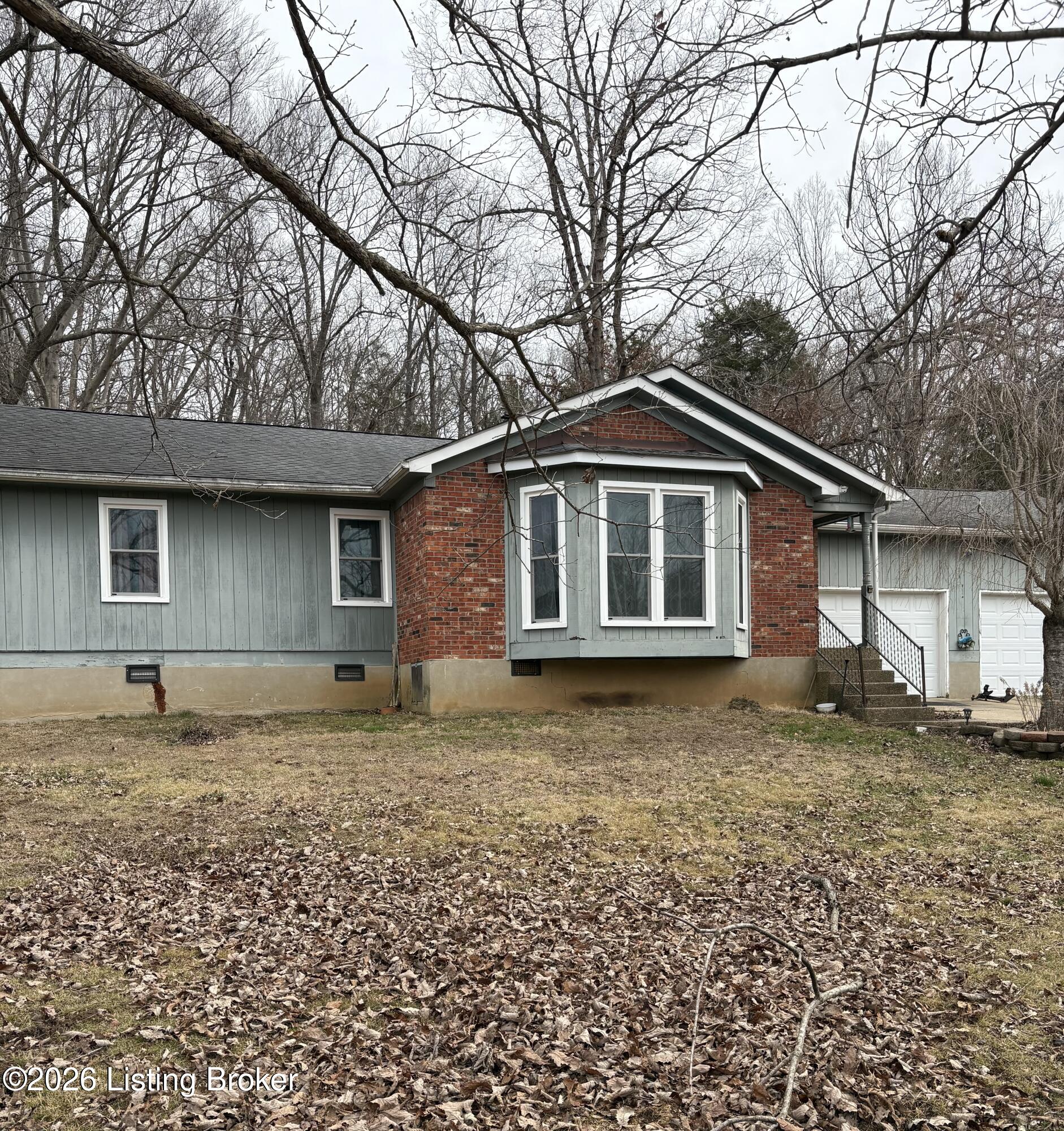 240 Waddell Ln Property Photo 1