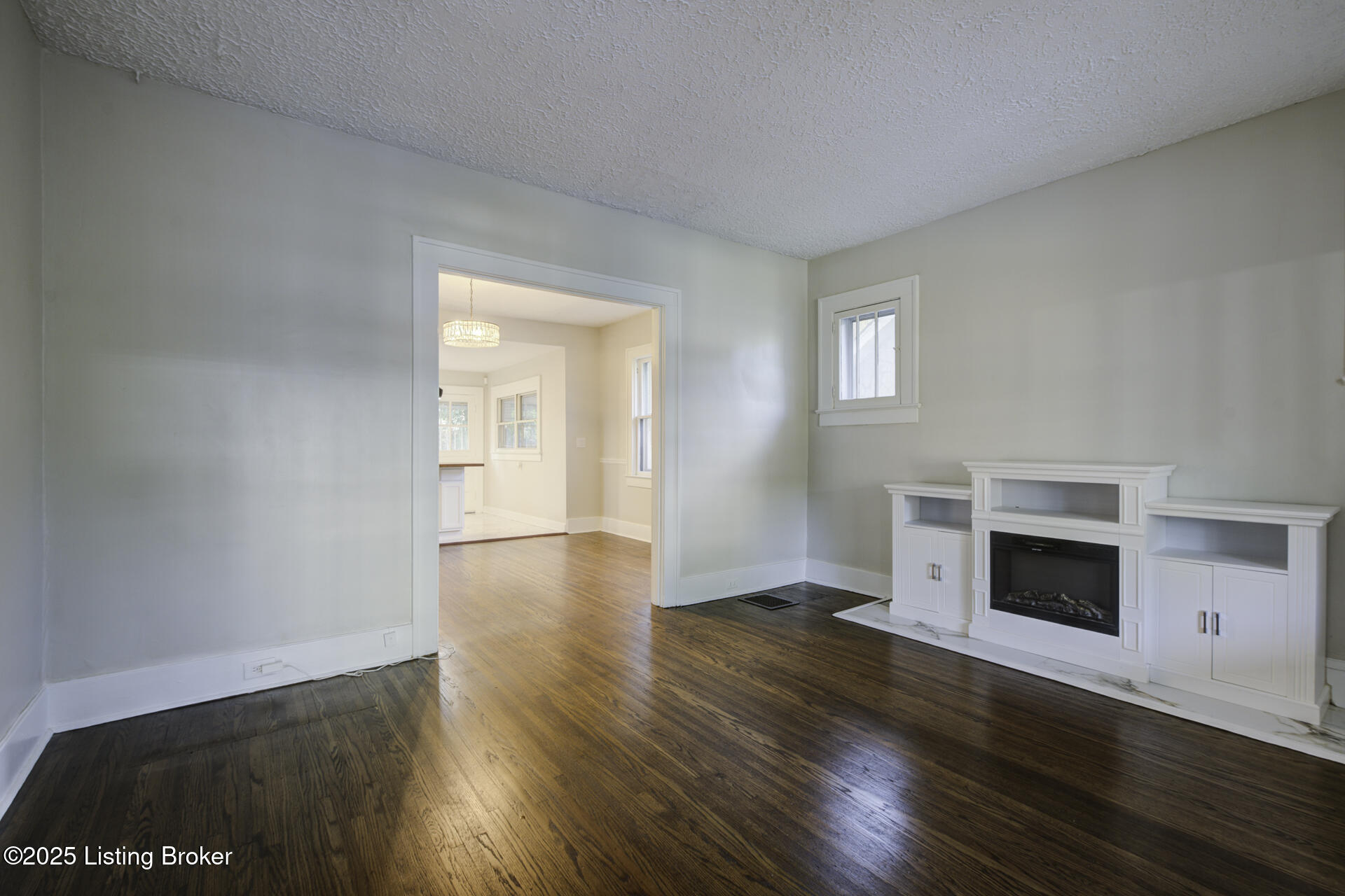 117 S Shawnee Terrace Property Photo 6