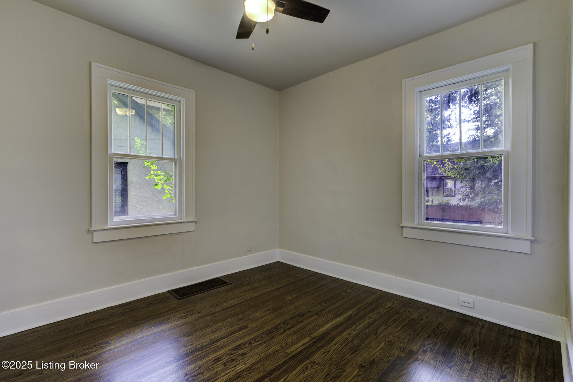117 S Shawnee Terrace Property Photo 15