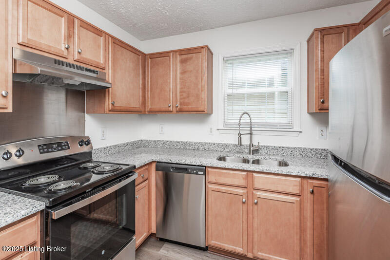 3223 Herman St Property Photo 3