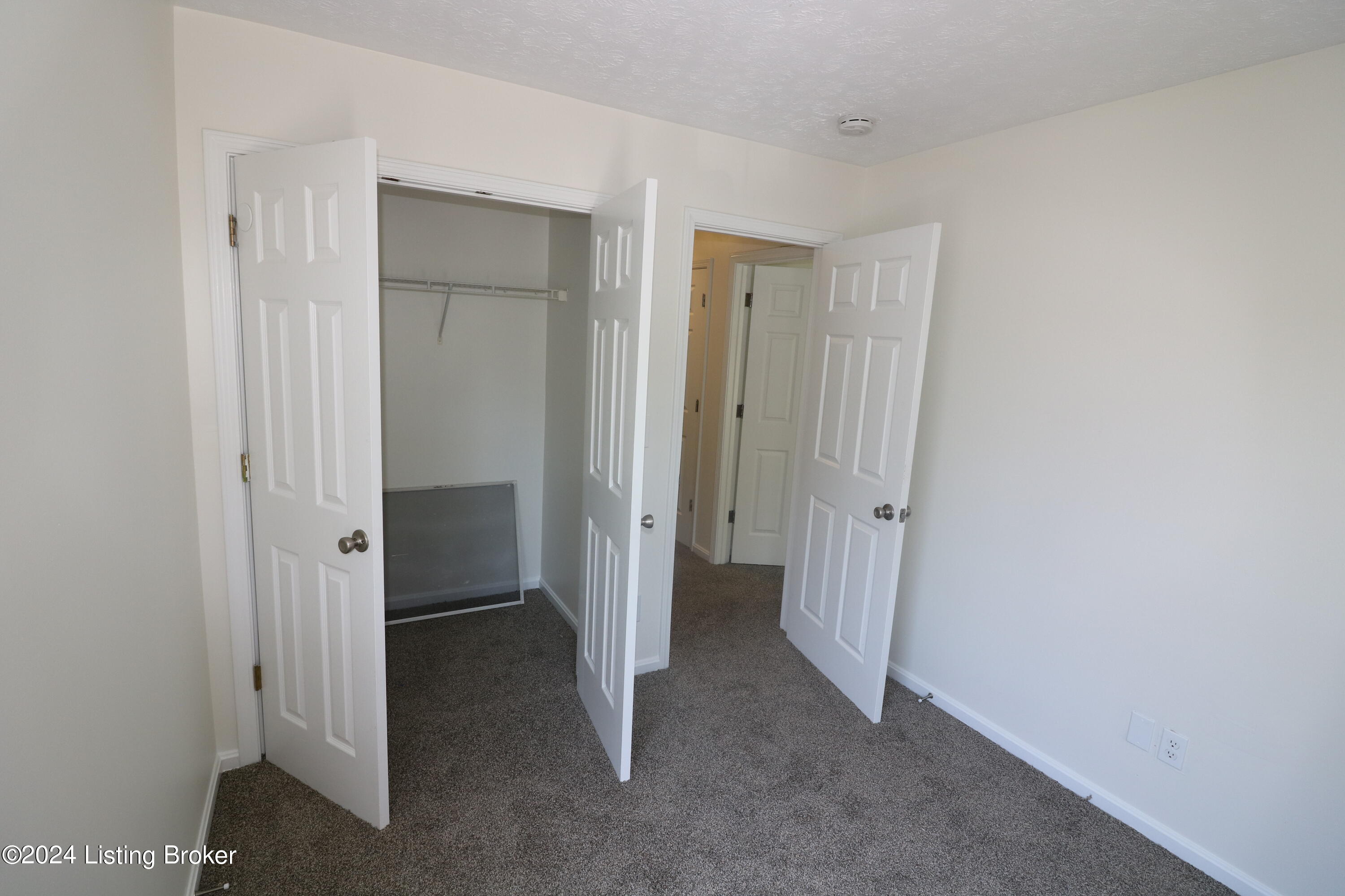 3223 Herman St Property Photo 24