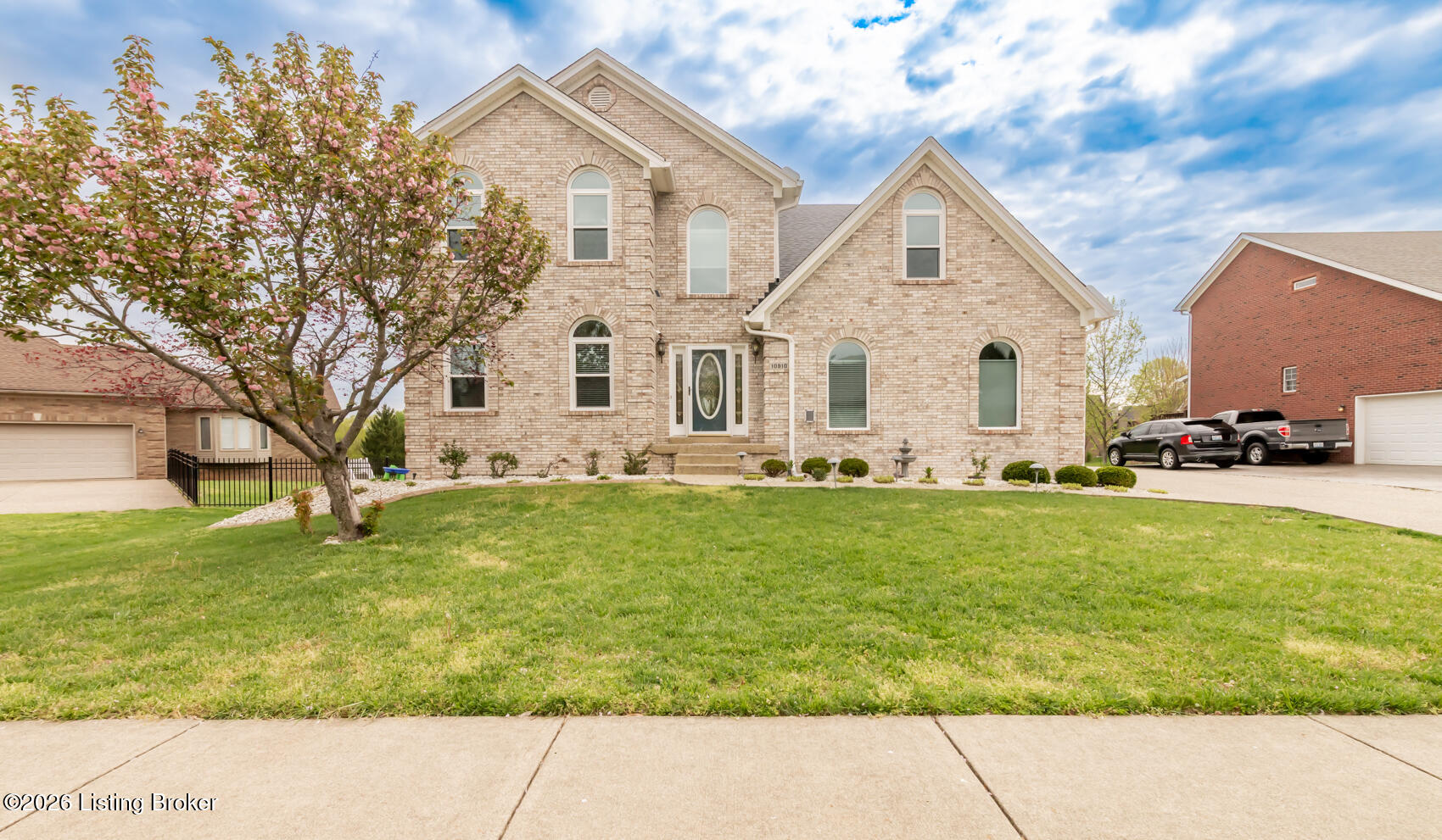 10810 Bardstown Woods Blvd Property Photo 1