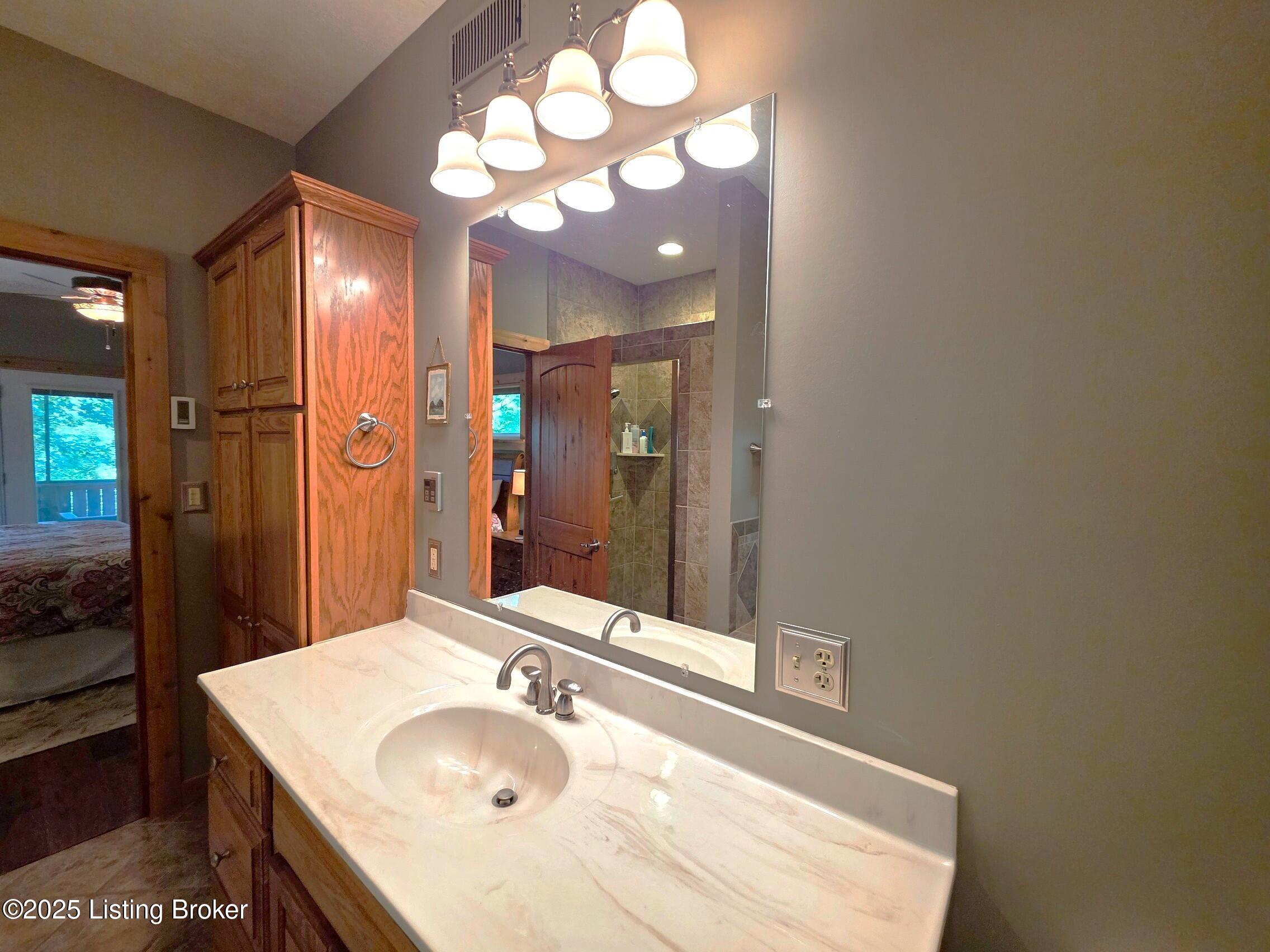 193 Meadowview Ln Property Photo 21