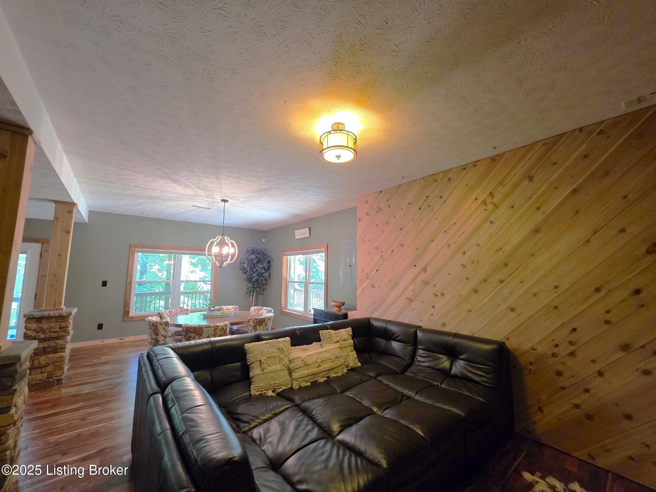 193 Meadowview Ln Property Photo 40