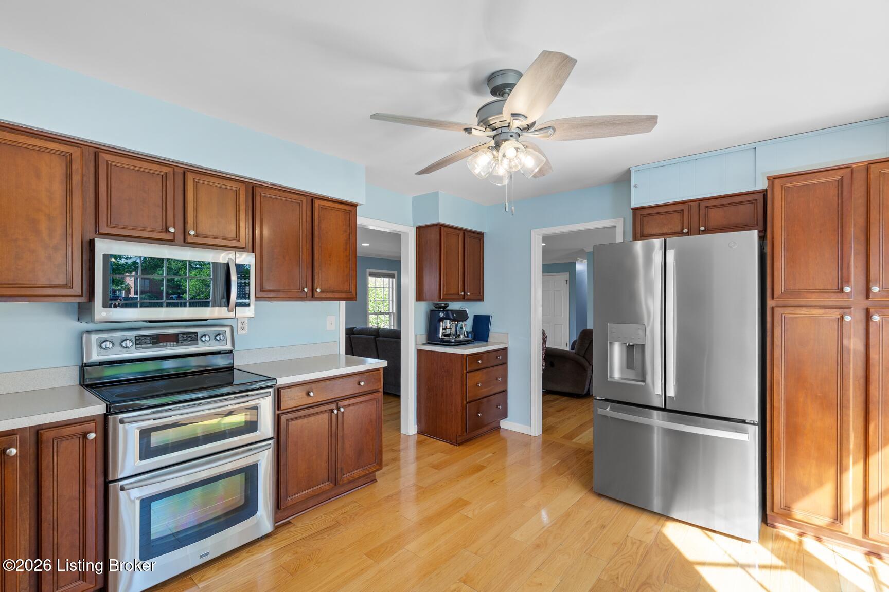 3203 Morningview Dr Property Photo 11