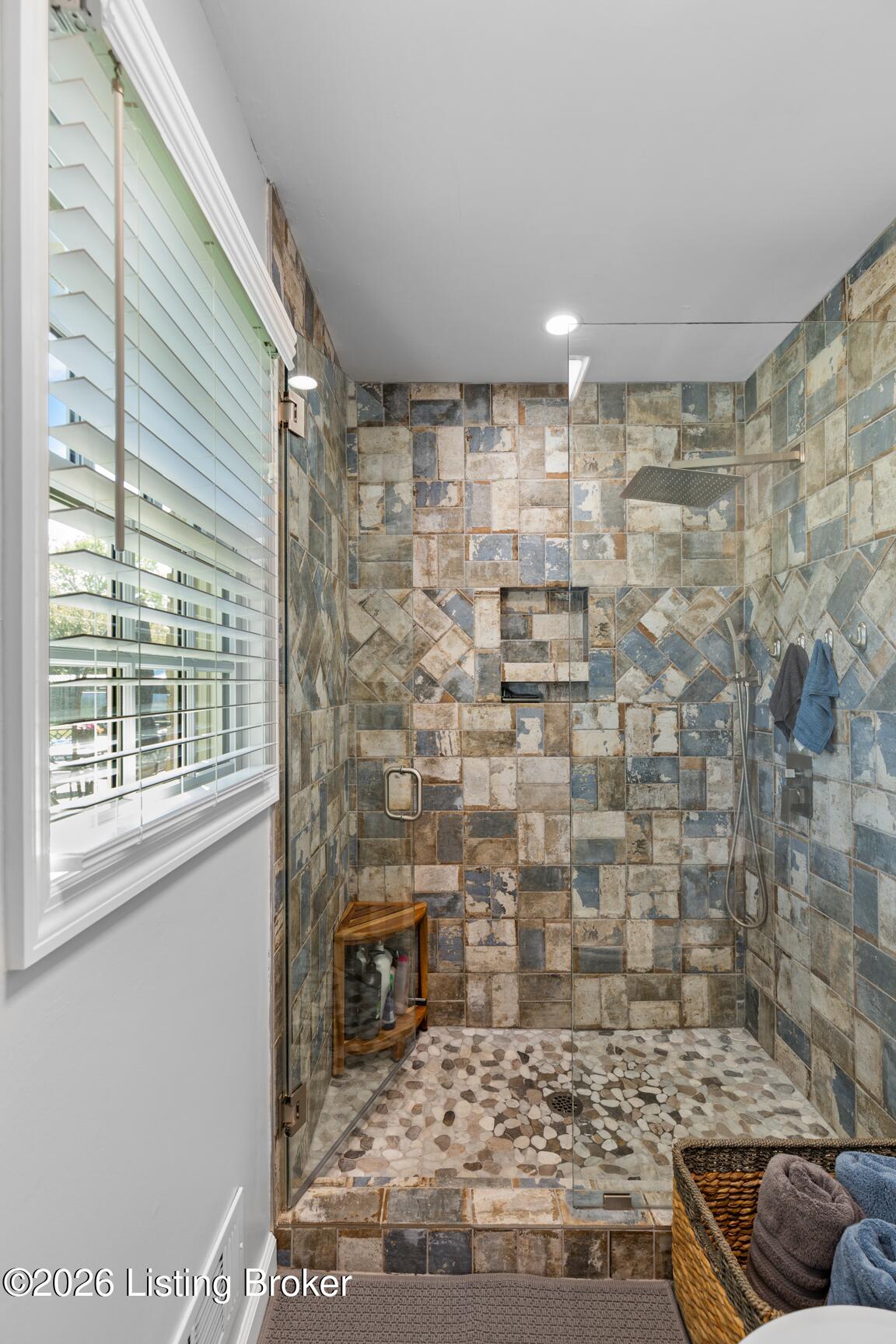 3203 Morningview Dr Property Photo 21