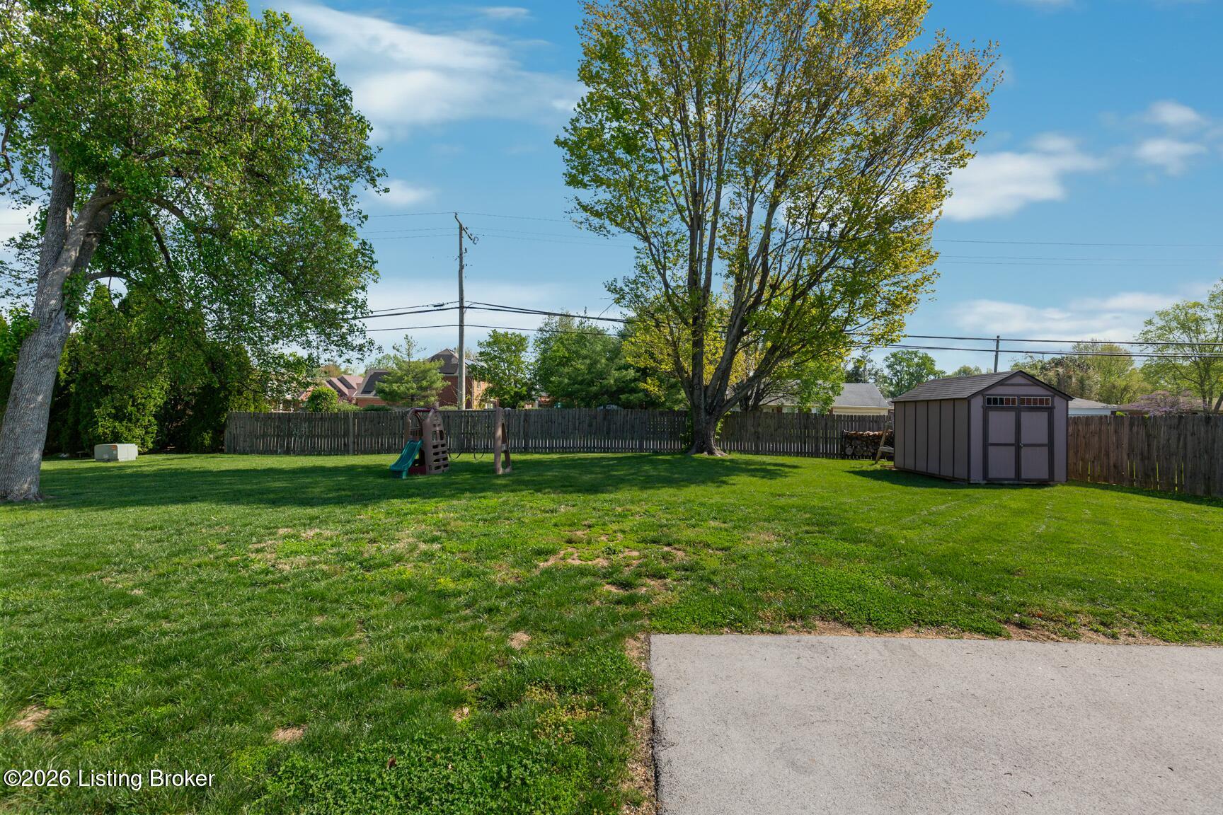 3203 Morningview Dr Property Photo 33