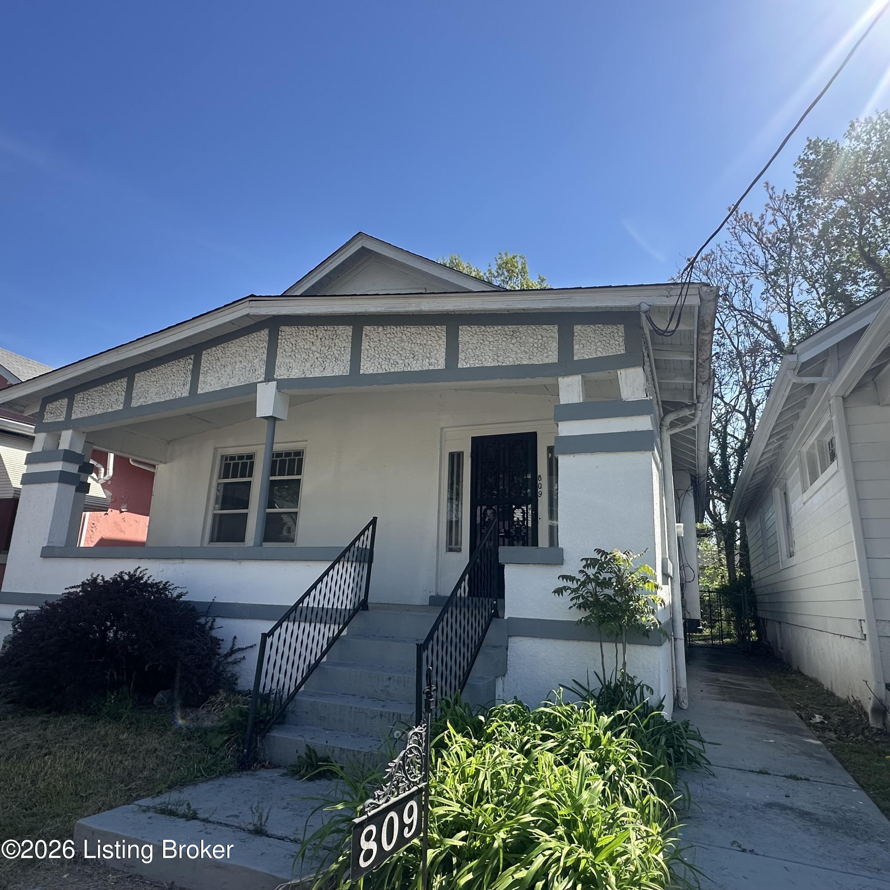 809 Sutcliffe Ave Property Photo 2