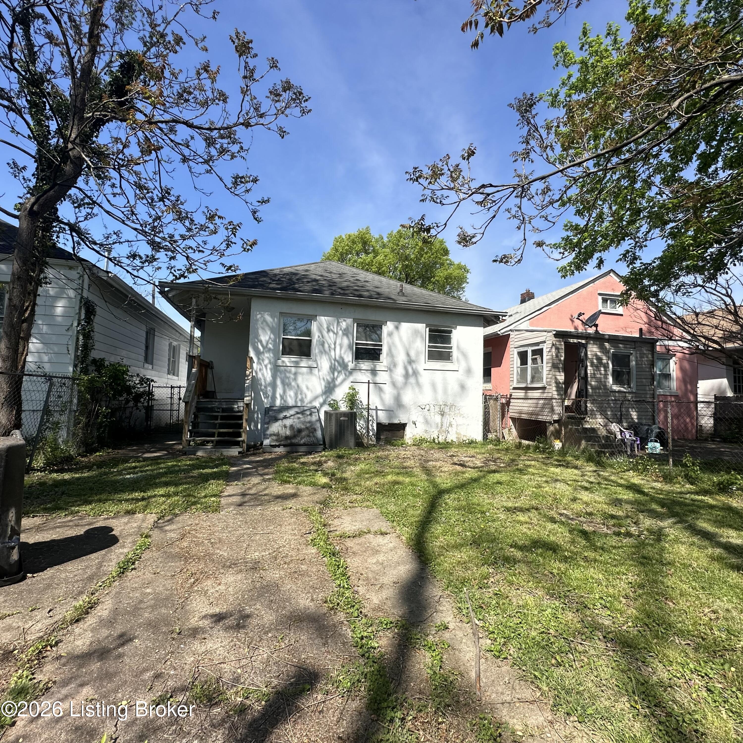 809 Sutcliffe Ave Property Photo 3
