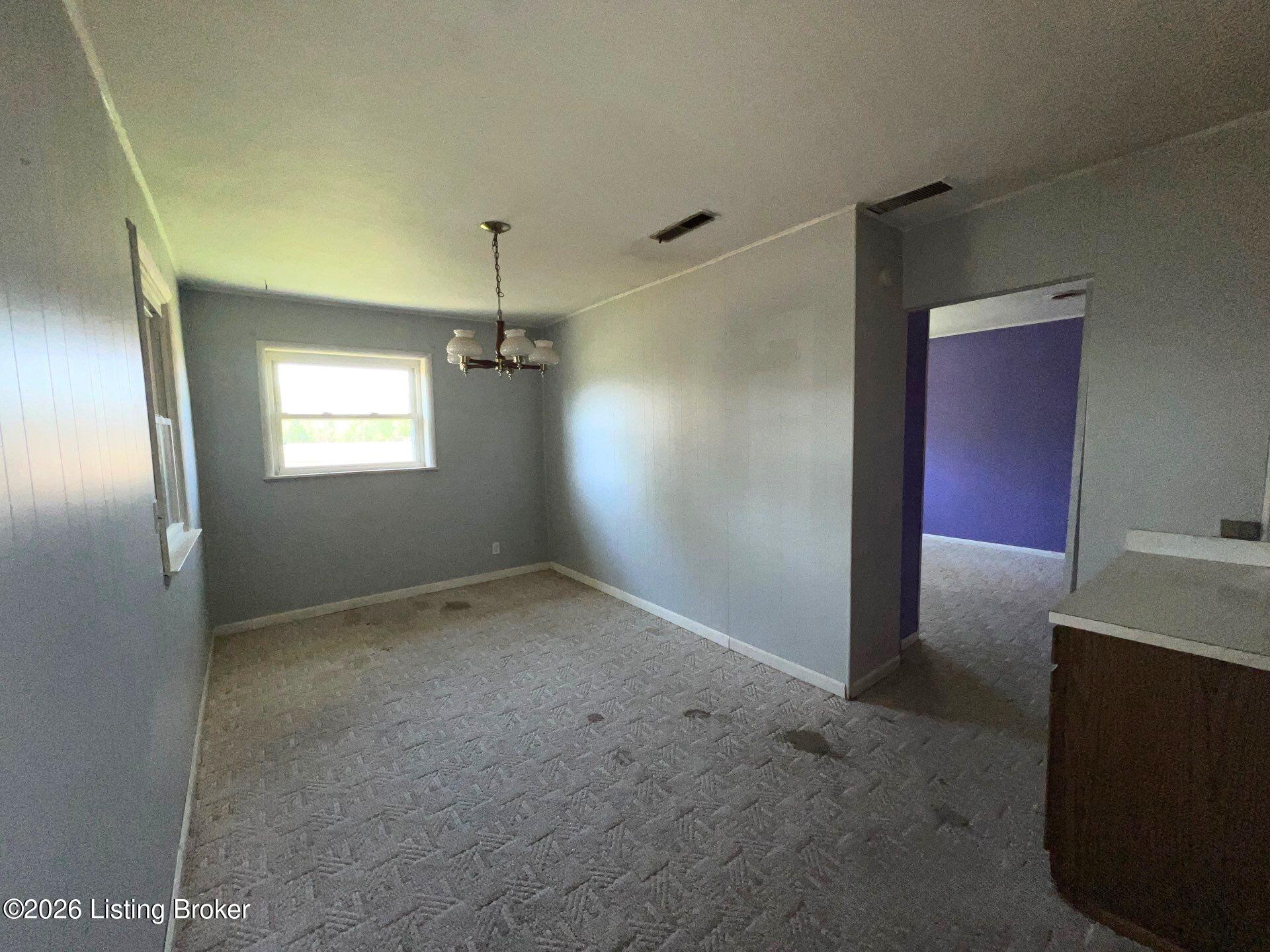 110 W Pierson St Property Photo 8