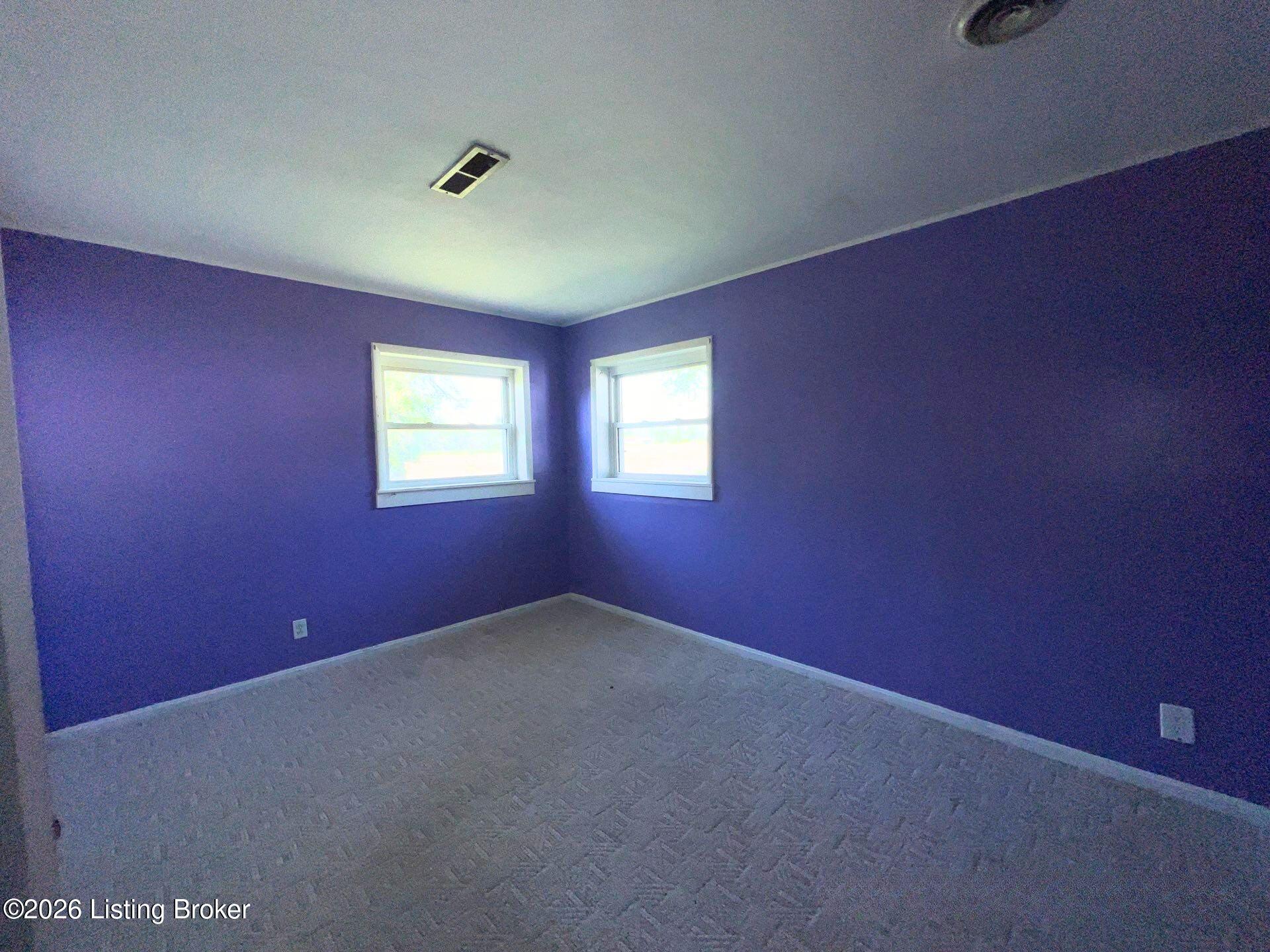 110 W Pierson St Property Photo 14