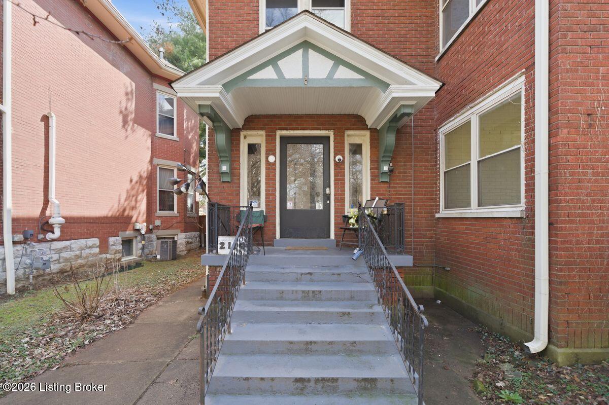 2114 Bonnycastle Ave Property Photo 3