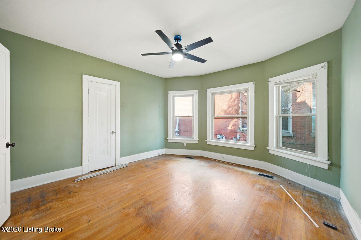 2114 Bonnycastle Ave Property Photo 21