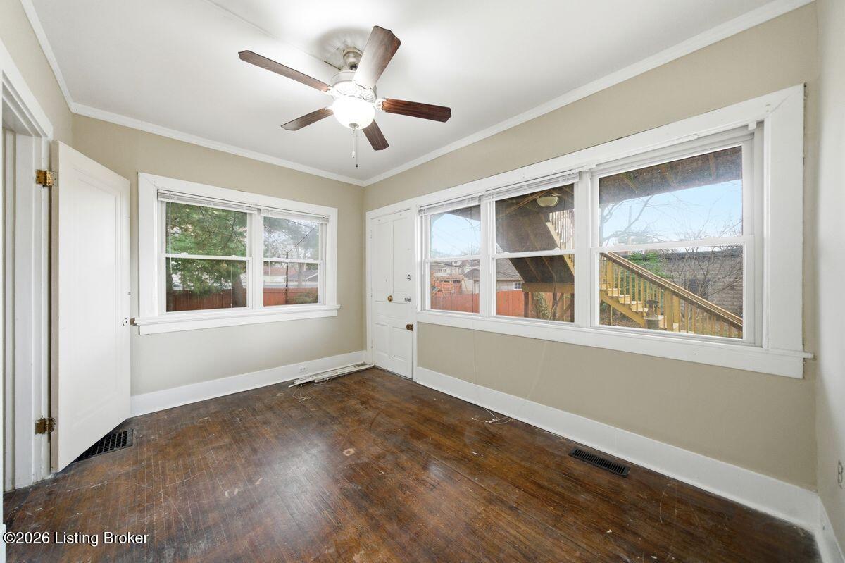 2114 Bonnycastle Ave Property Photo 30