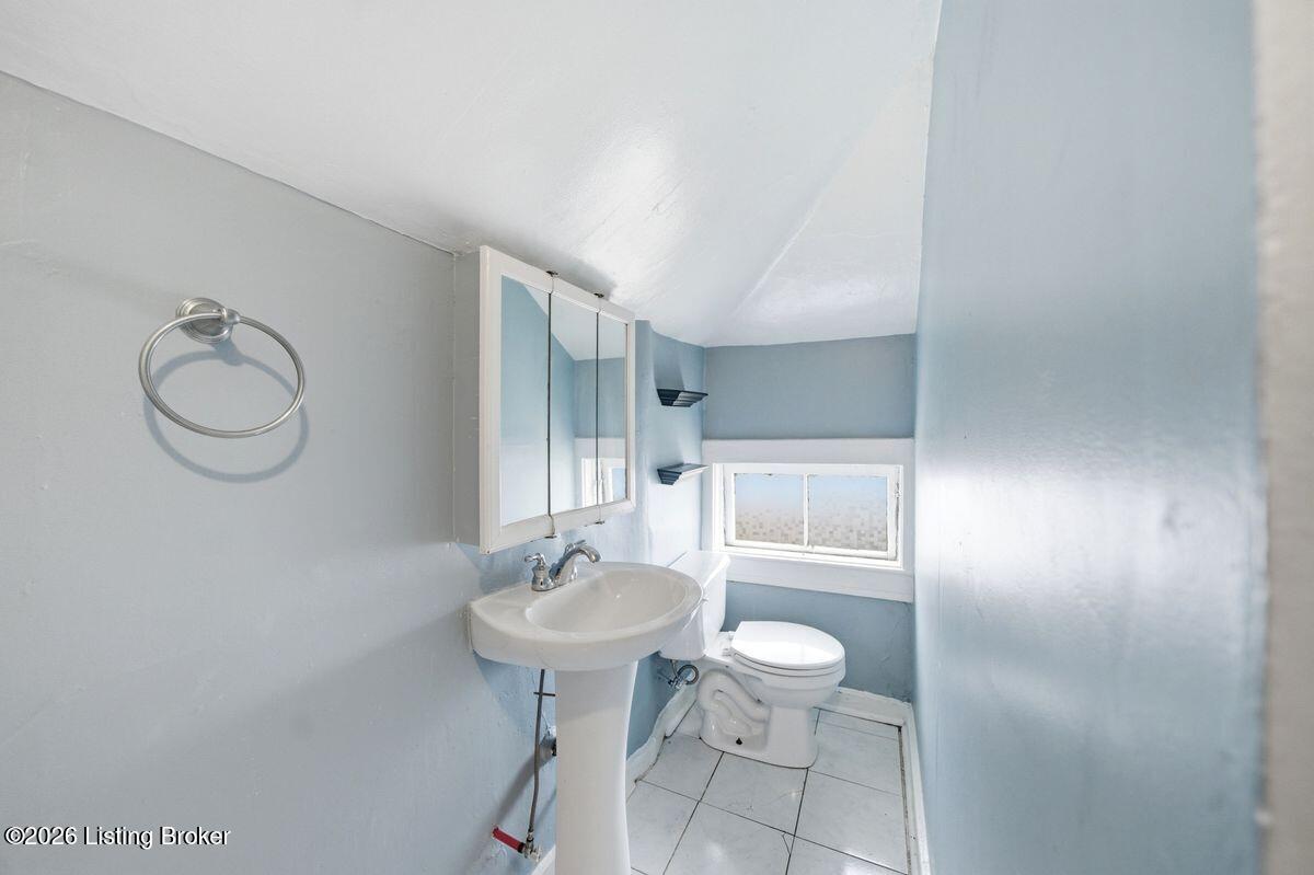 2114 Bonnycastle Ave Property Photo 31