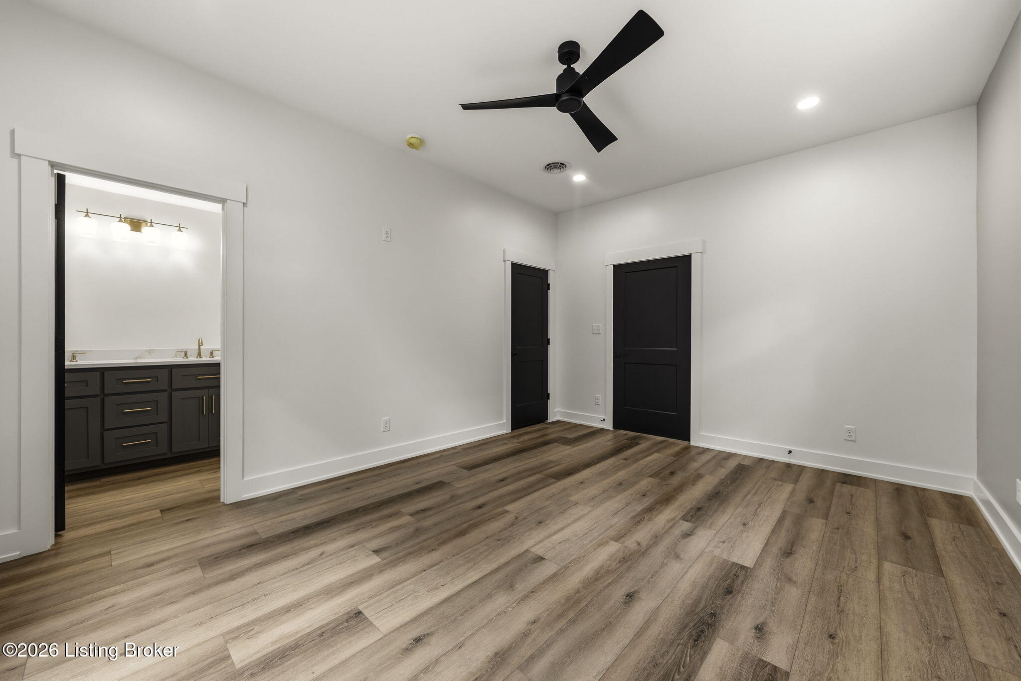 200 Vivienne Trace Property Photo 13
