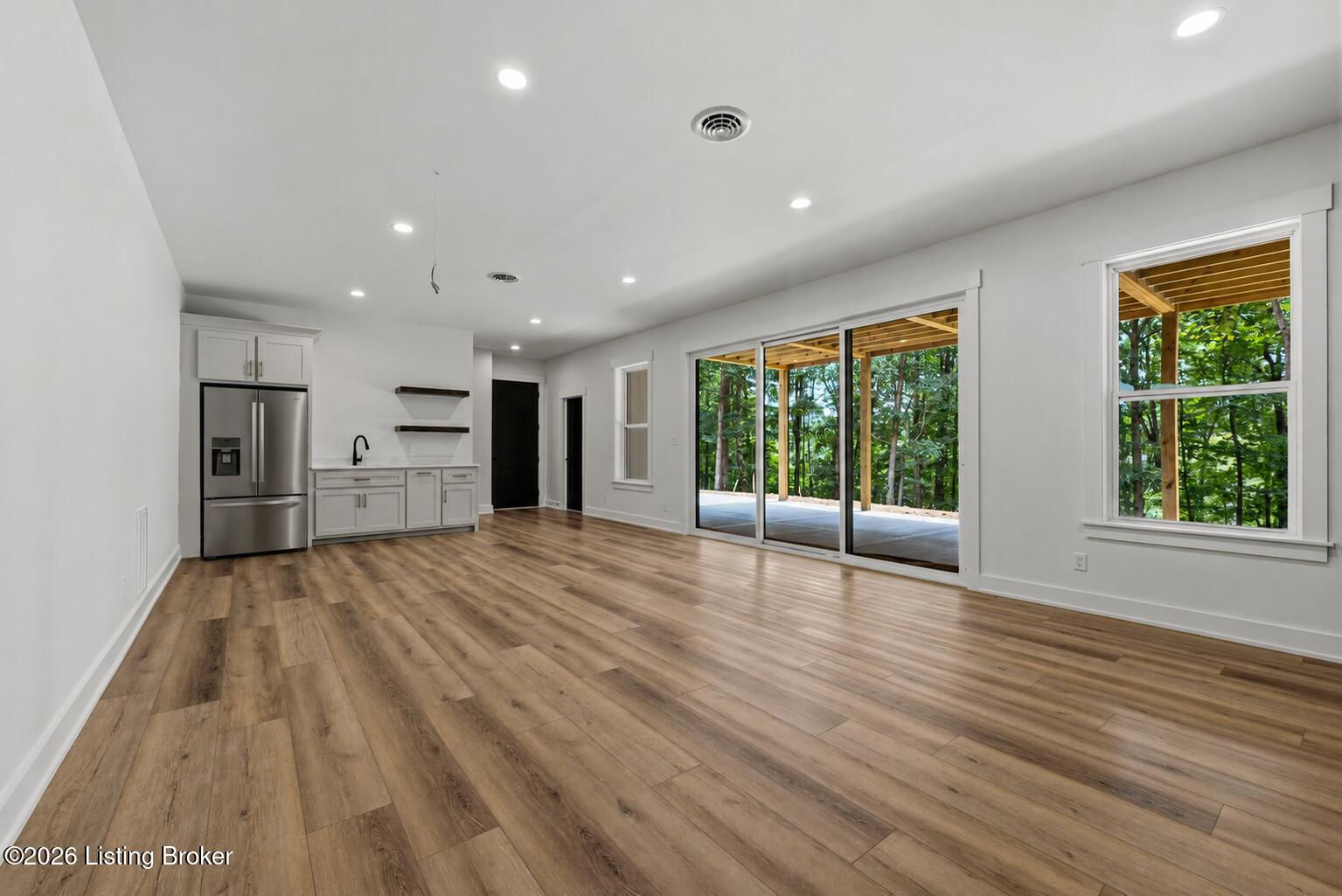 200 Vivienne Trace Property Photo 17
