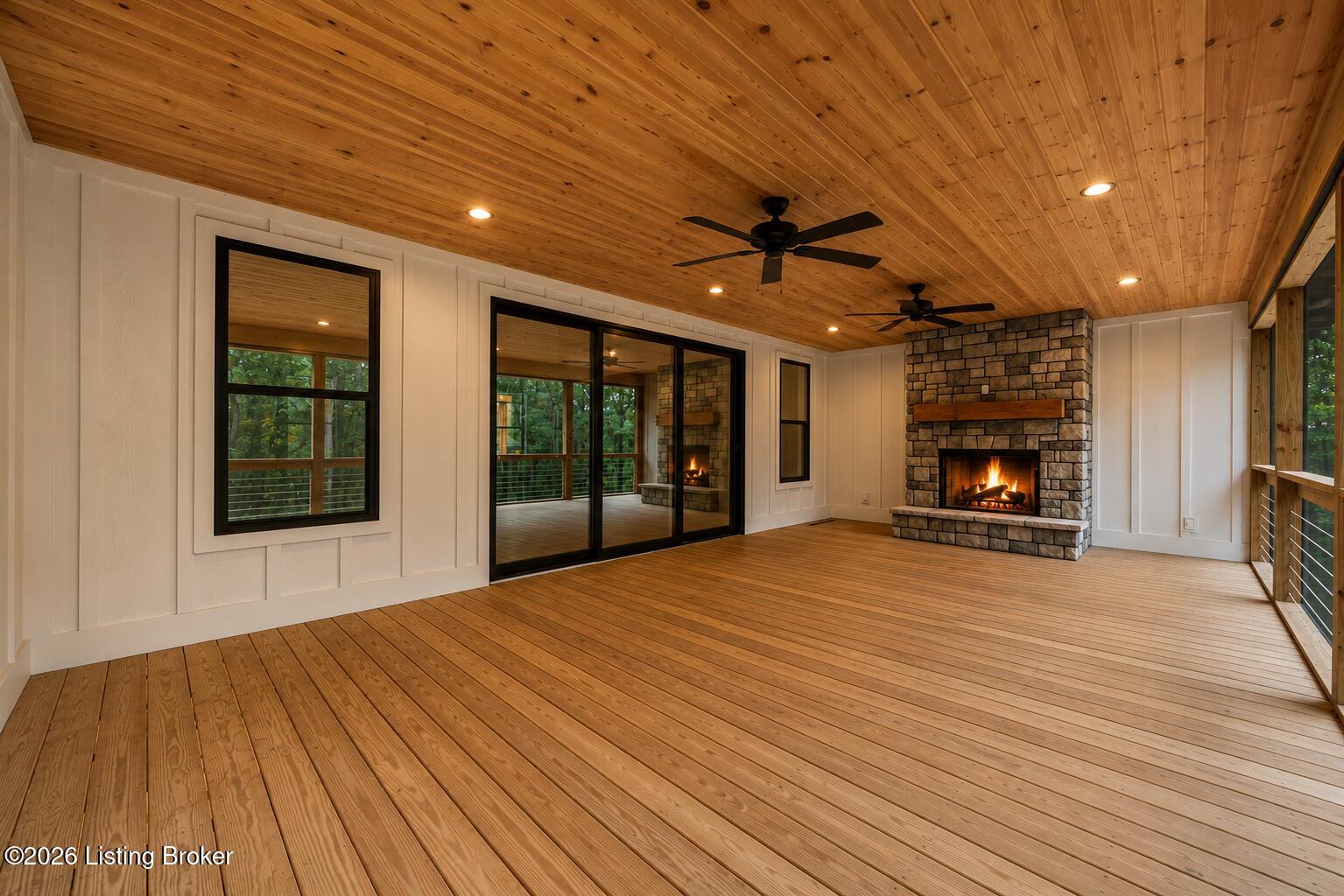 200 Vivienne Trace Property Photo 22