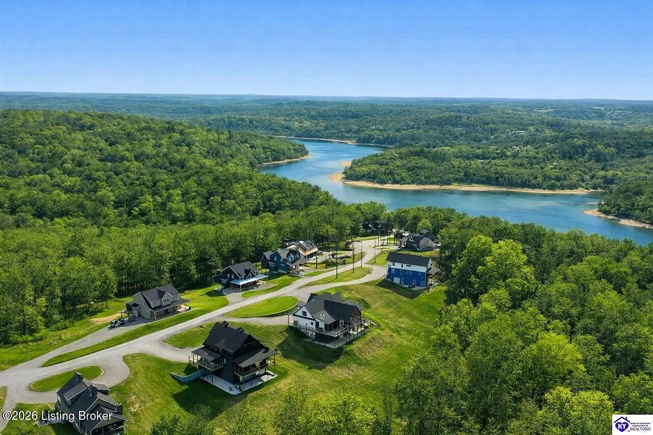 200 Vivienne Trace Property Photo 34