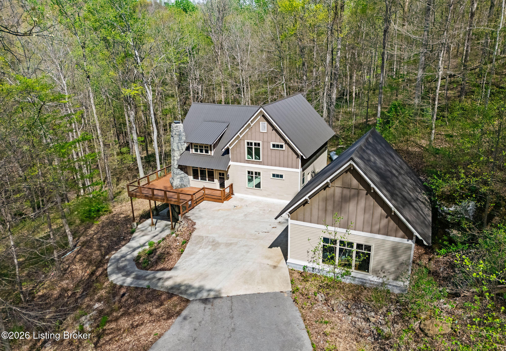 208 Brinkleys Lake Access Rd Property Photo 3