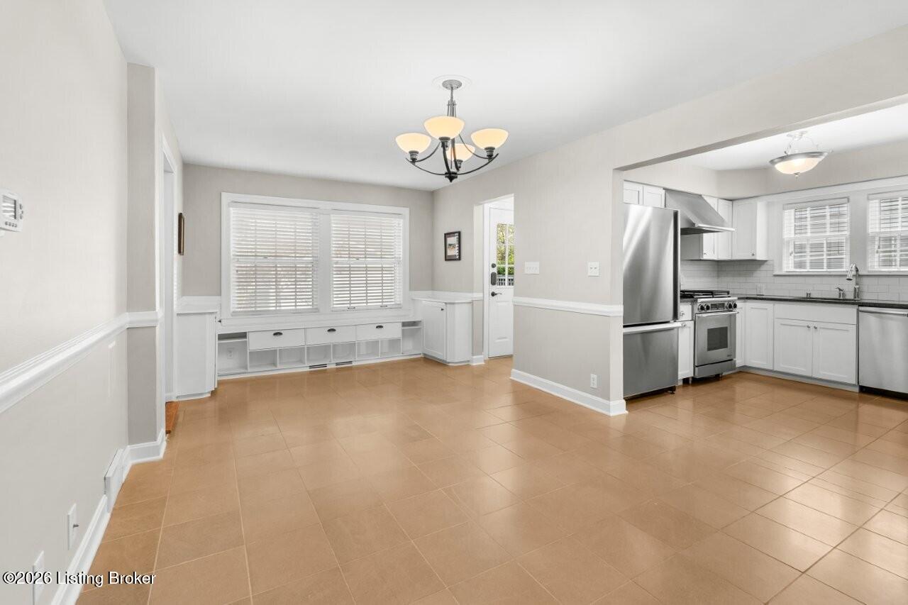 4029 St. Ives Ct Property Photo 17