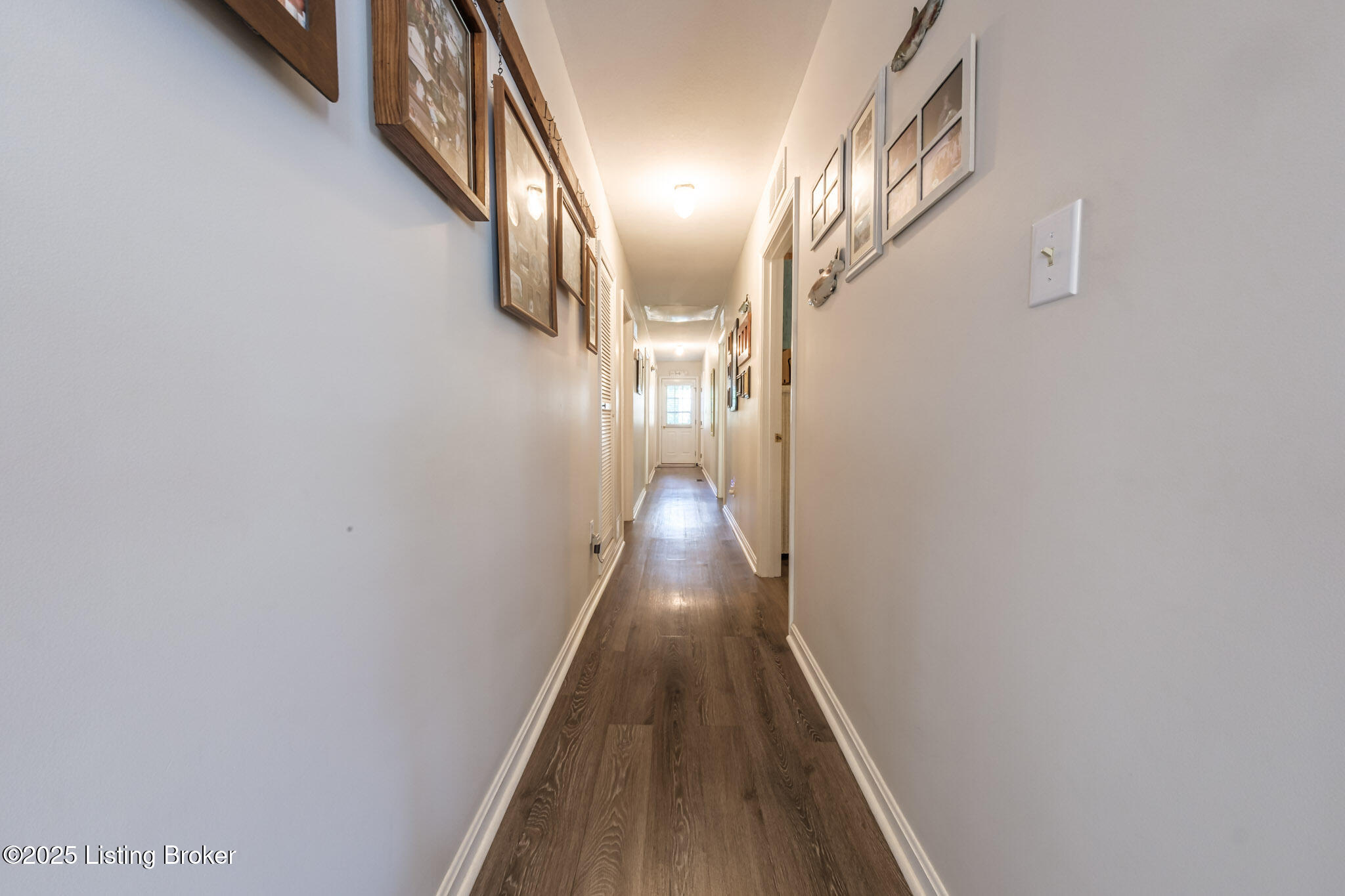 498 Rainbow Knob Ln Property Photo 17