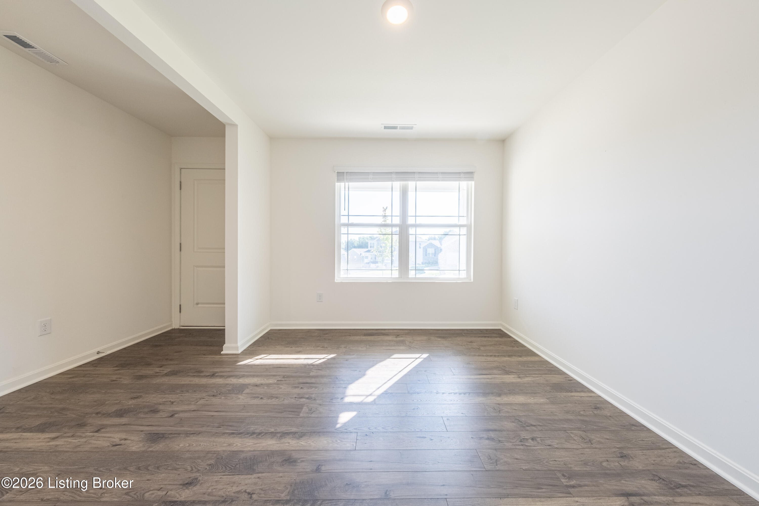 117 Beech Tree Ct Property Photo 6