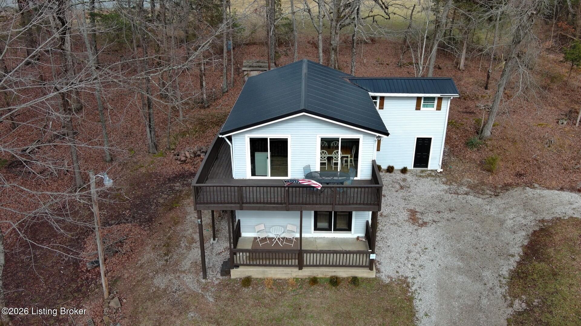 1870 Brier Creek Rd Property Photo 2