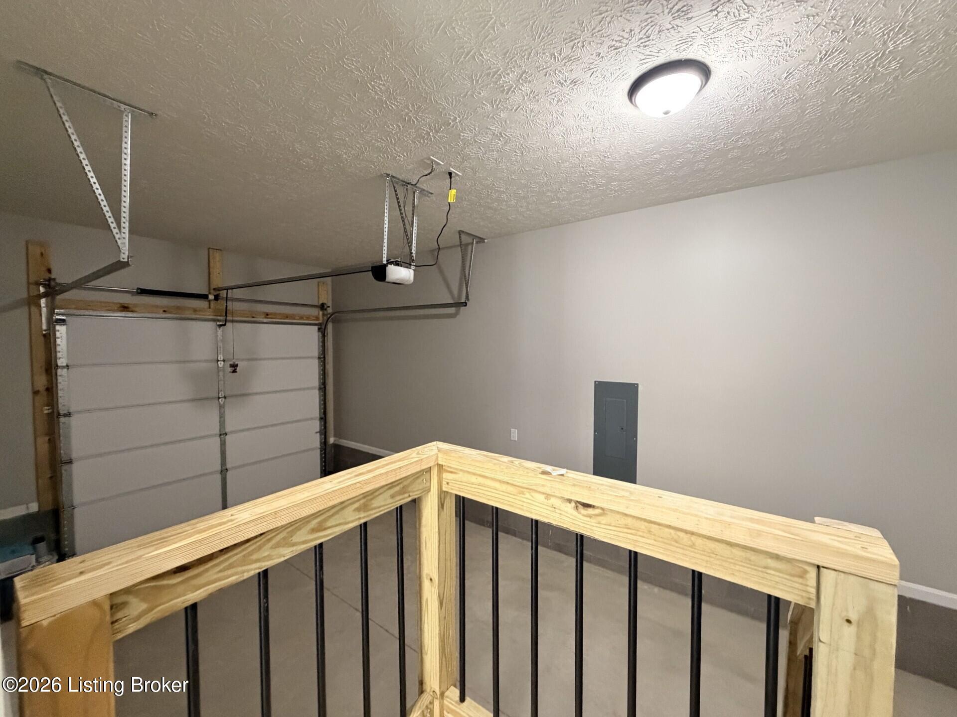 104 American Dr Property Photo 18