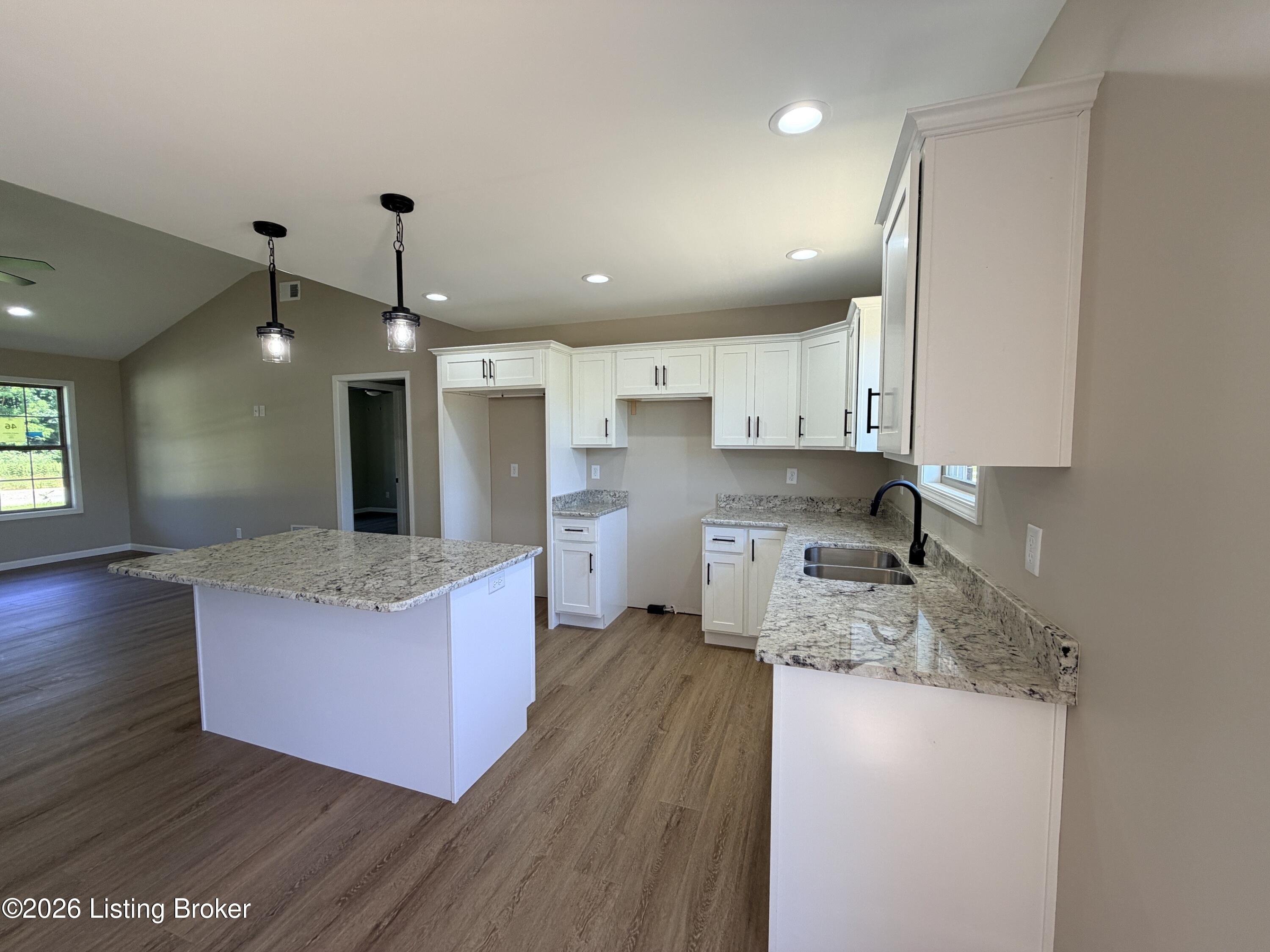 120 American Rd Property Photo 5