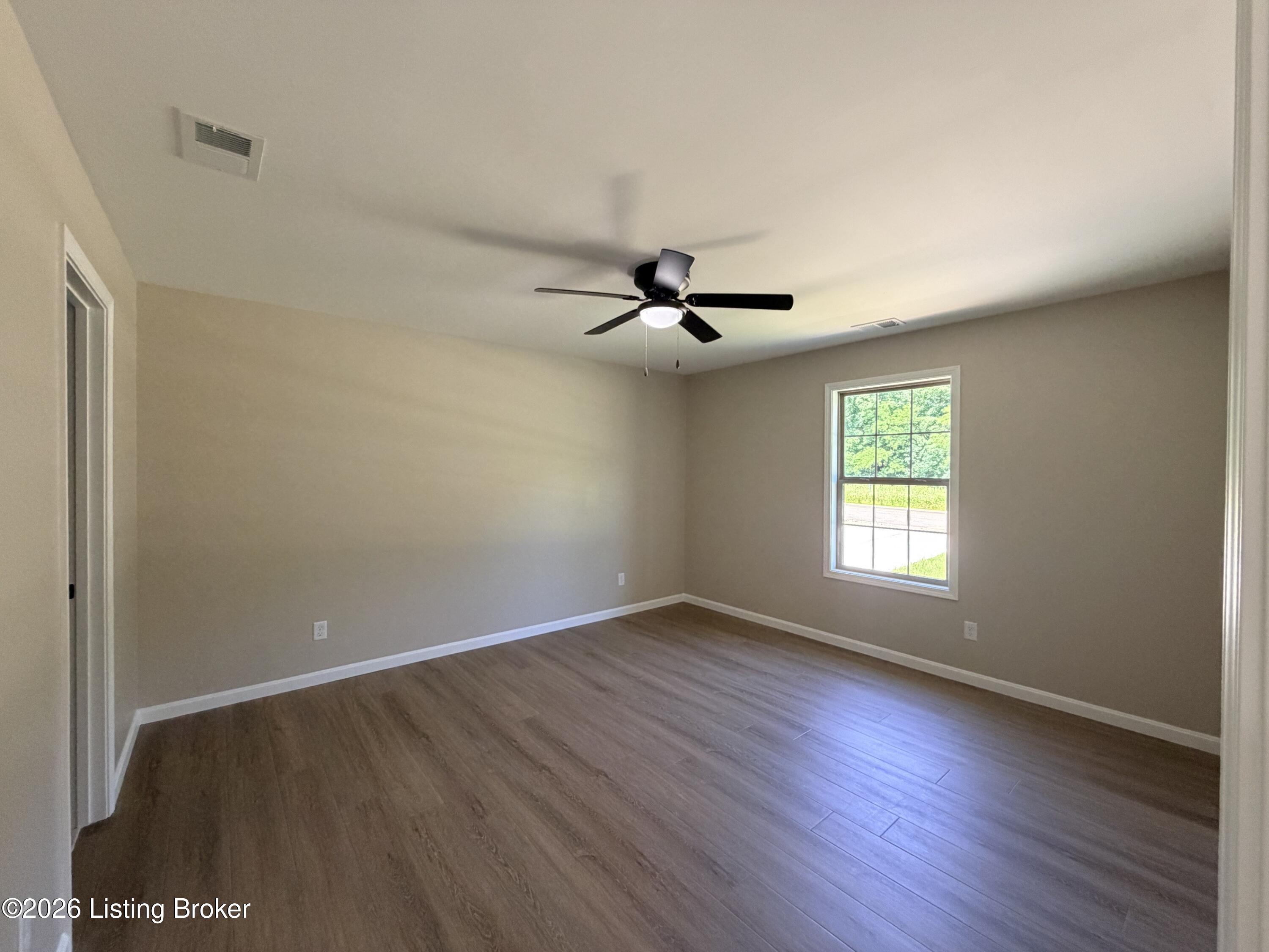 120 American Rd Property Photo 9
