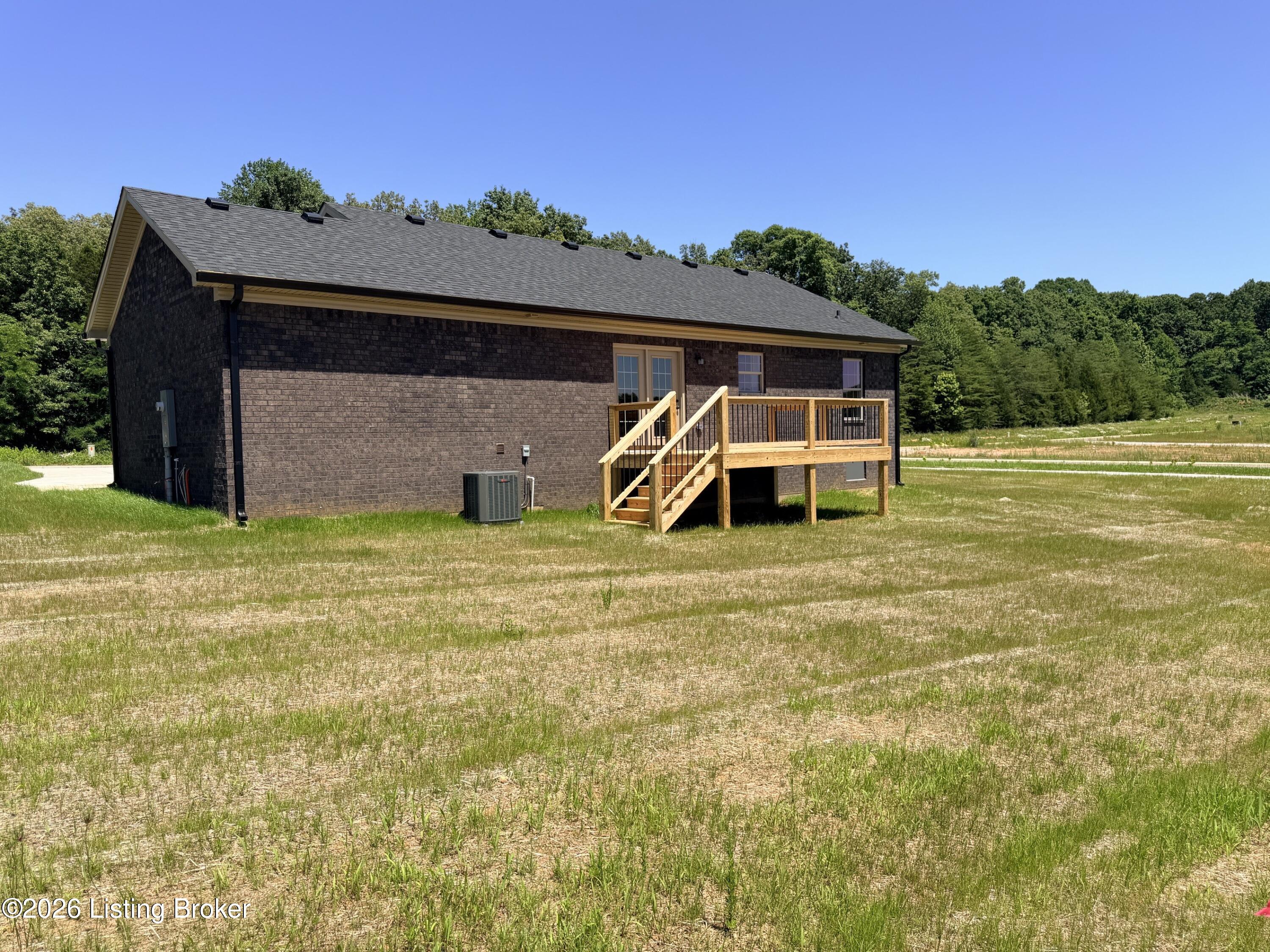 120 American Rd Property Photo 17