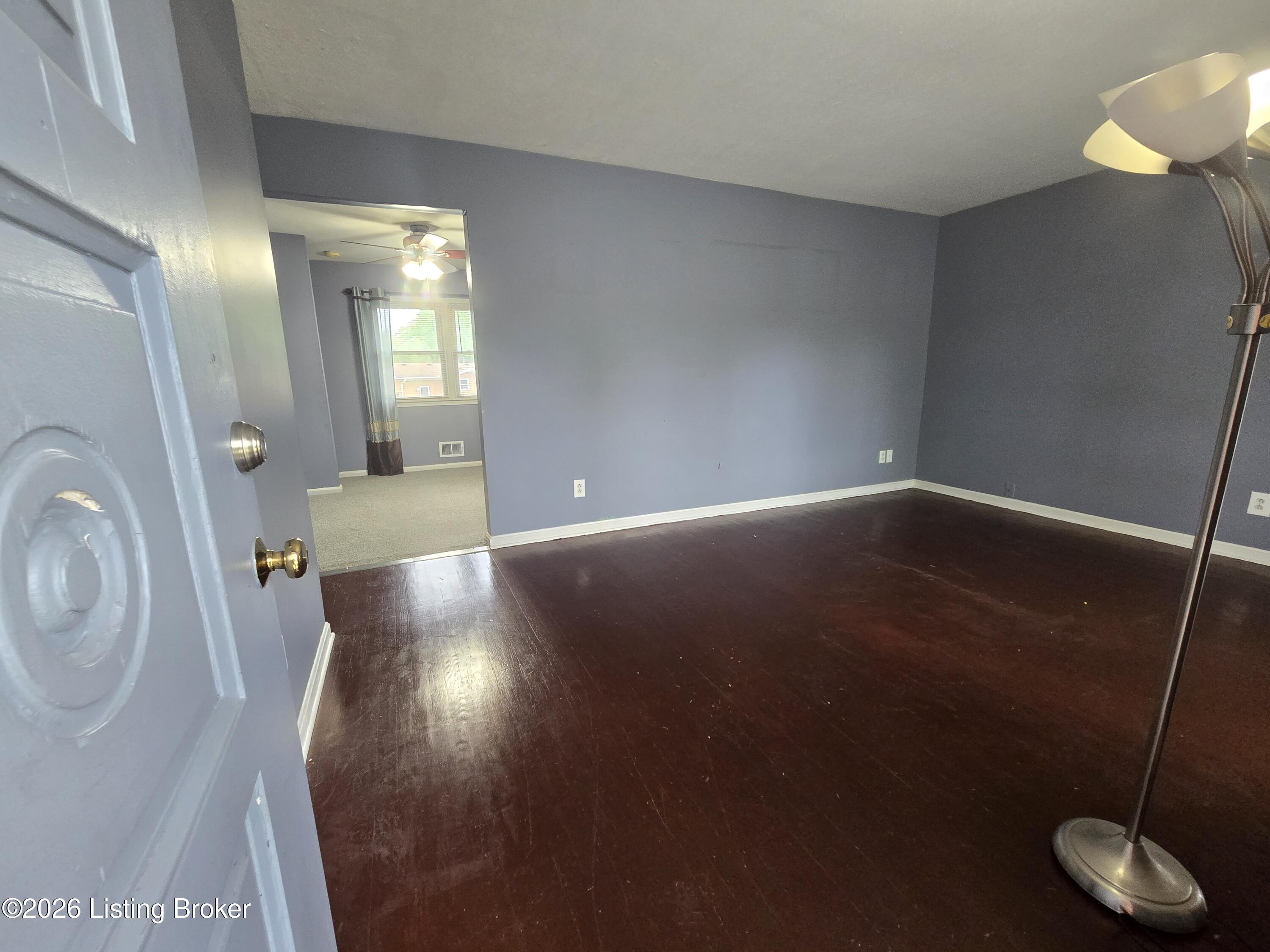 9005 Wooddale Dr Property Photo 5