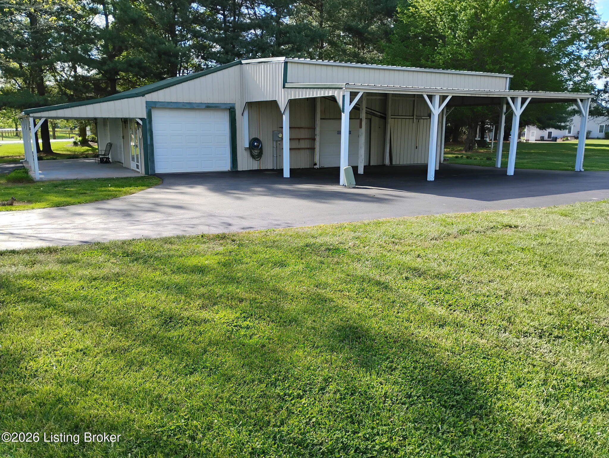 5400 Springfield Rd Property Photo 46
