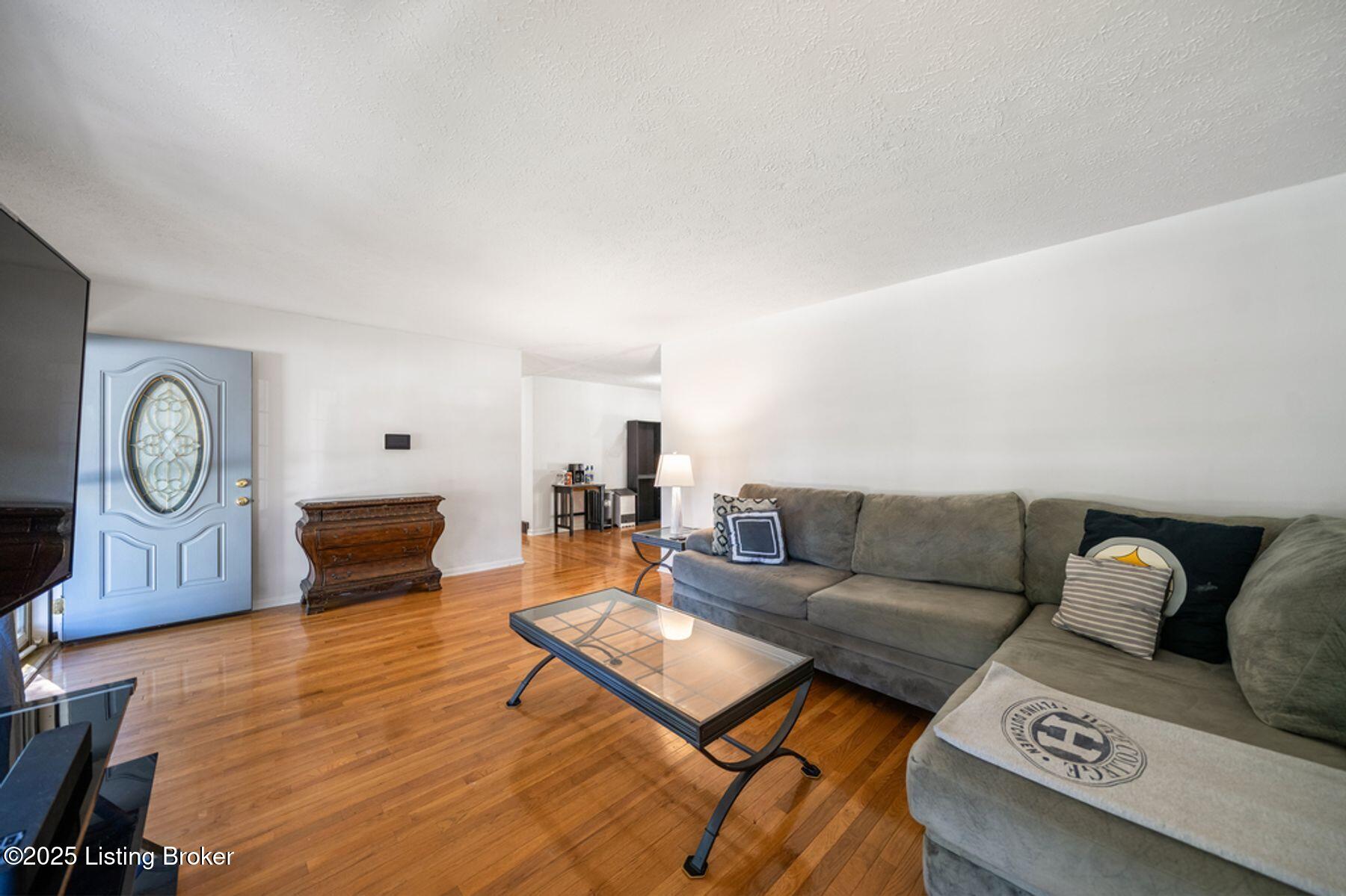 249 Indiana Trail Property Photo 4