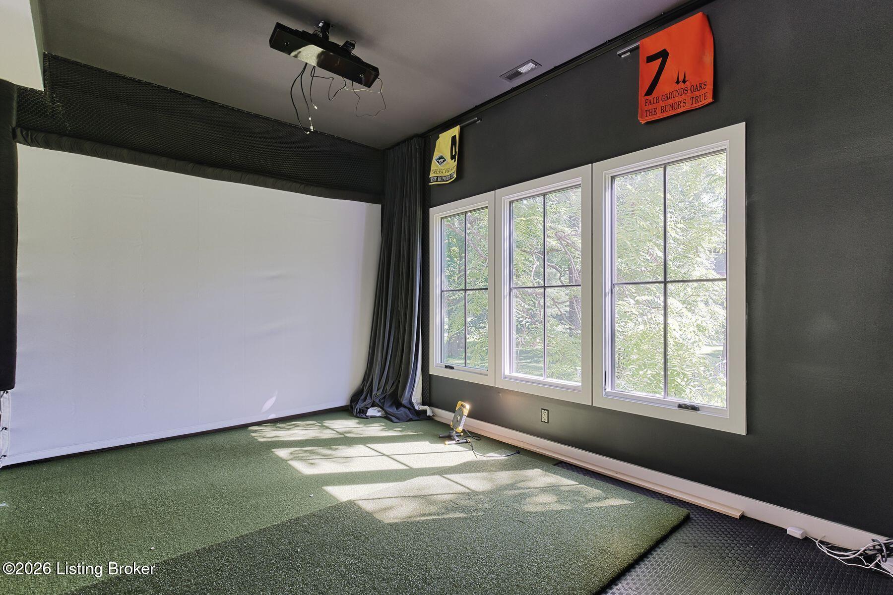 2106 Homewood Dr Property Photo 32