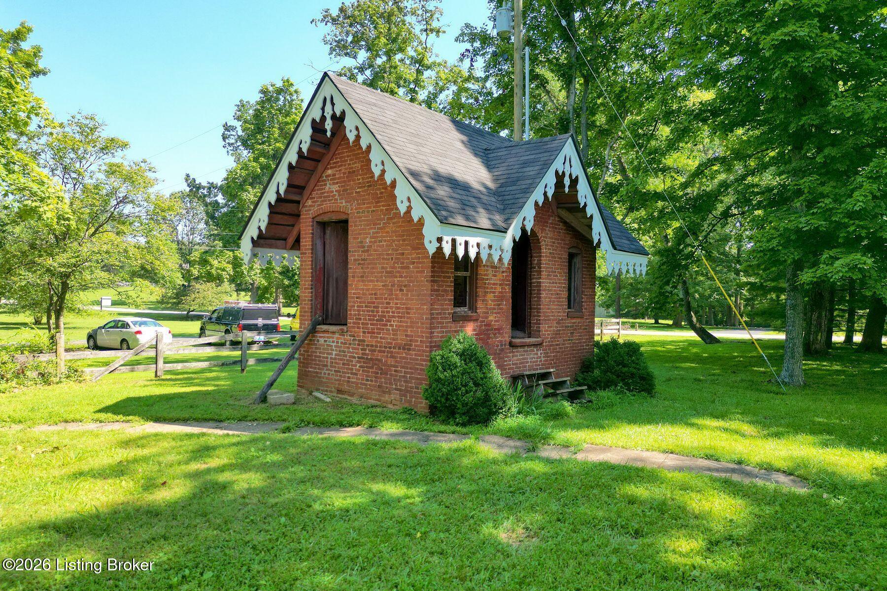 2106 Homewood Dr Property Photo 67