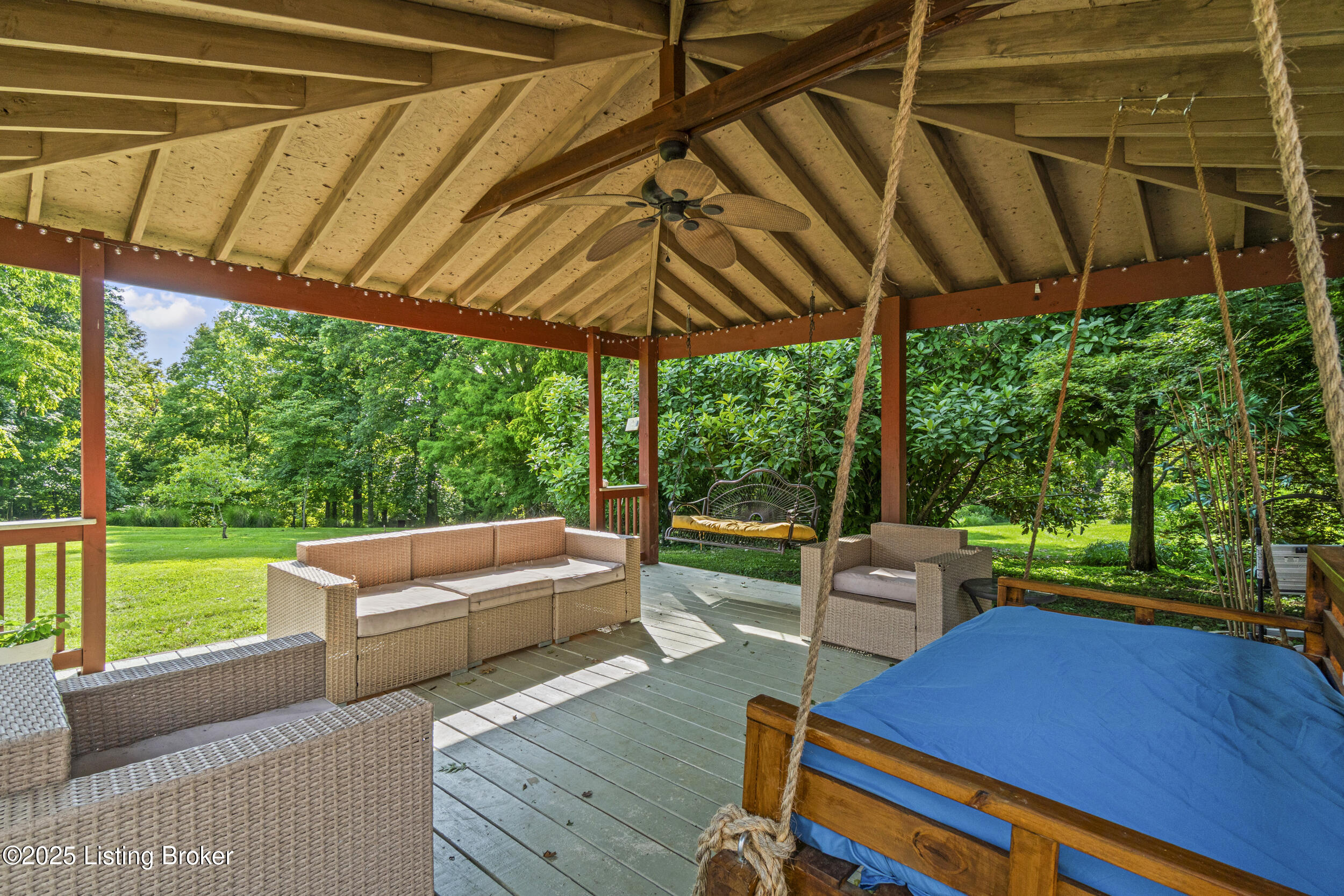 132 Green Acres Rd Property Photo 33