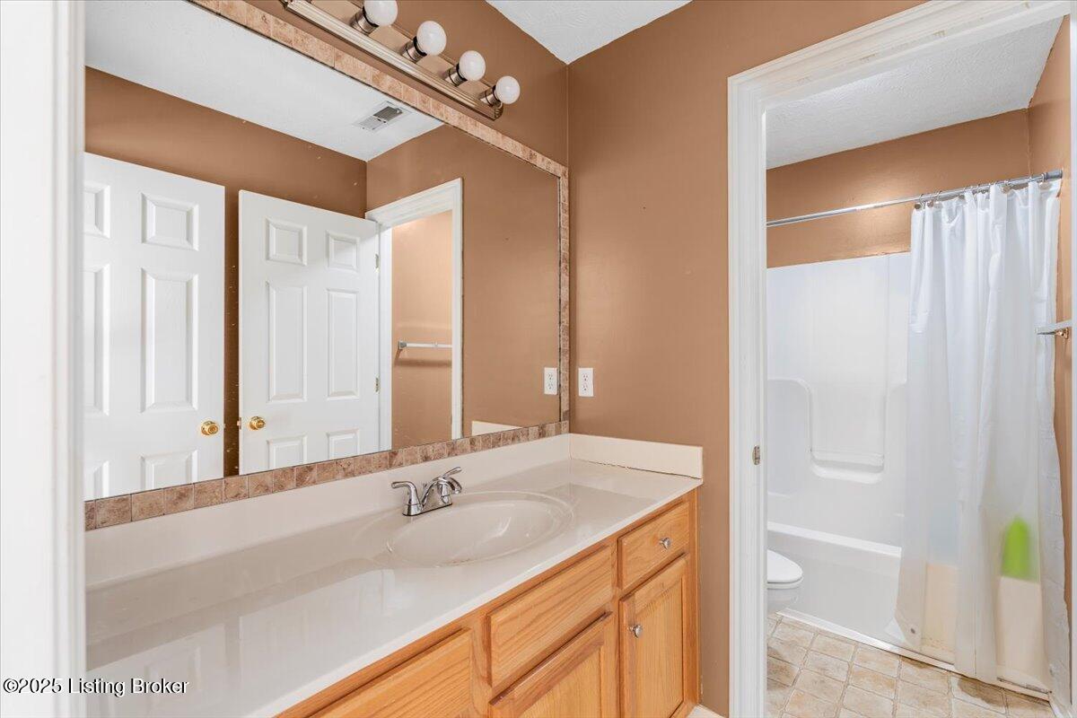 5228 Cypress Ct Property Photo 27