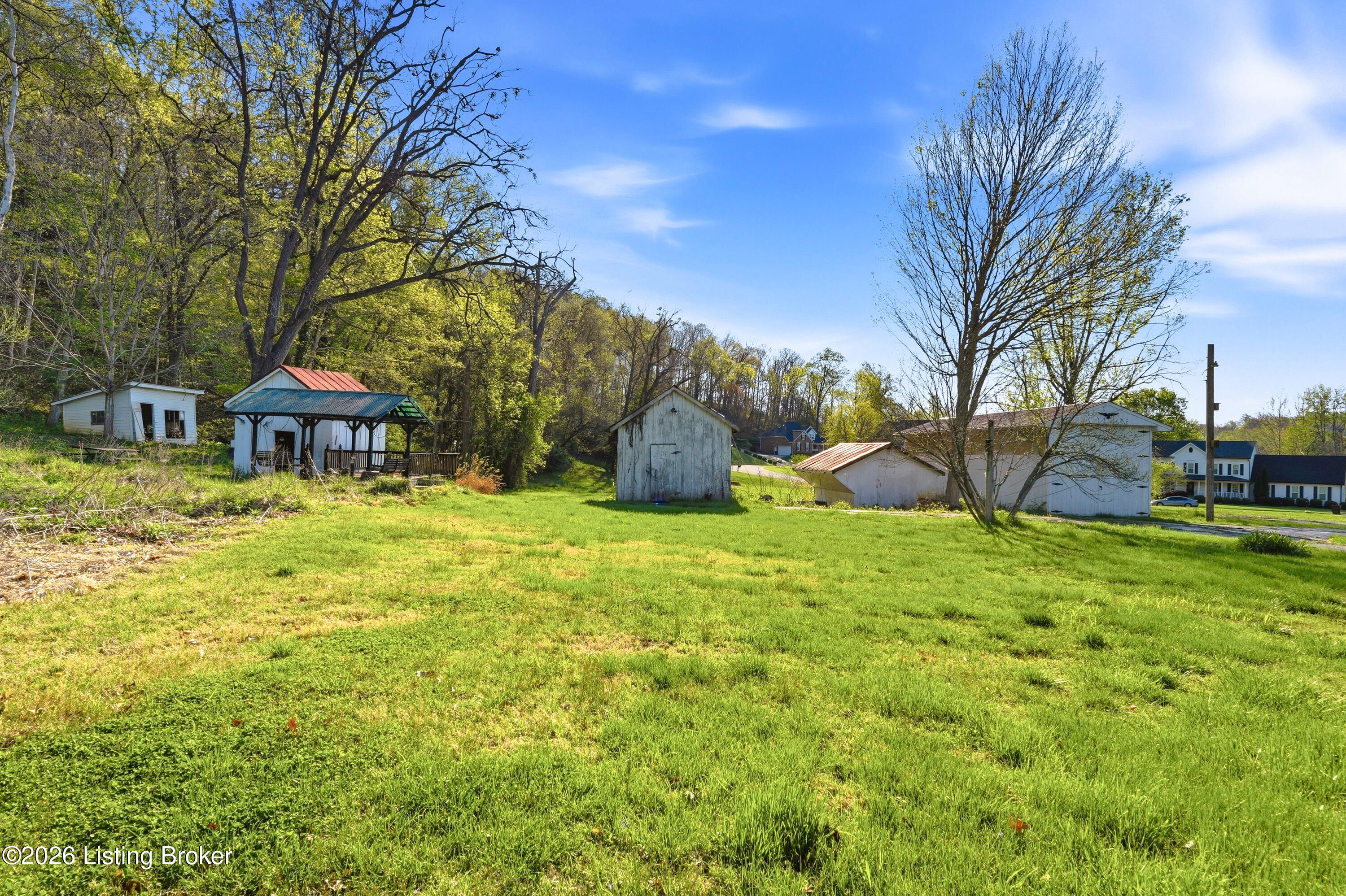 8001 Rock Hill Rd Property Photo 13